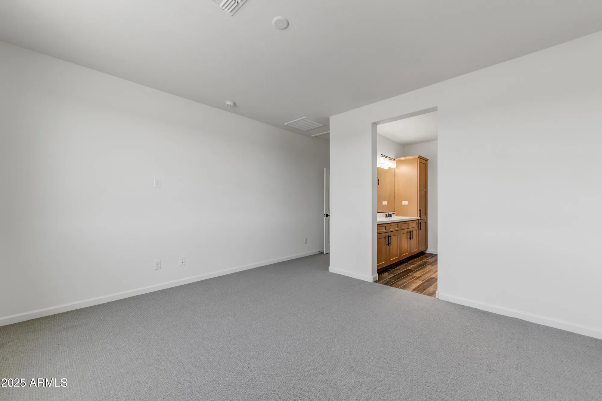 Property Slideshow image 15 of 27 | 4354 ponderosa trl, Wickenburg, AZ, 85390