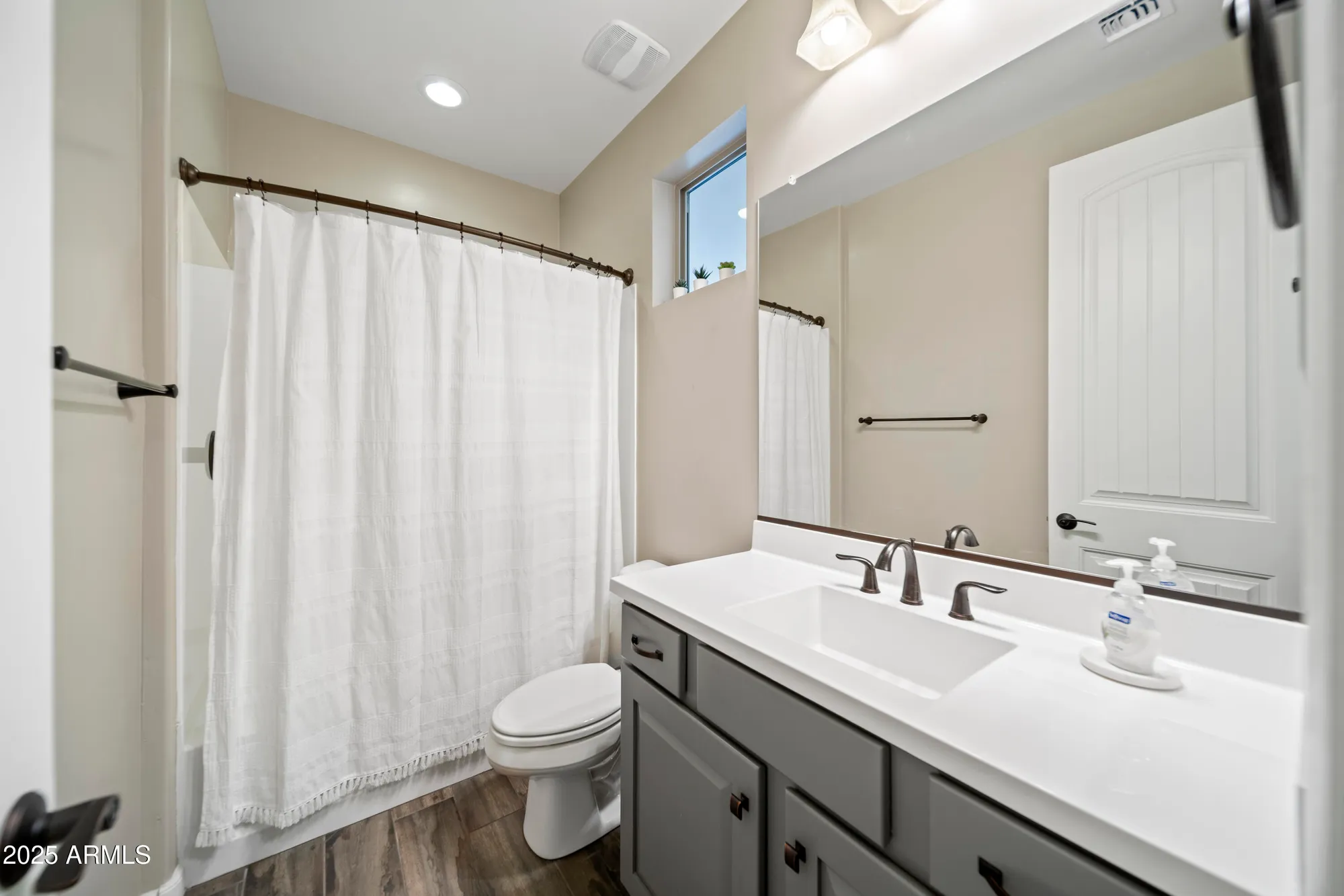 Property Slideshow image 11 of 42 | 3921 gold ridge rd, Wickenburg, AZ, 85390