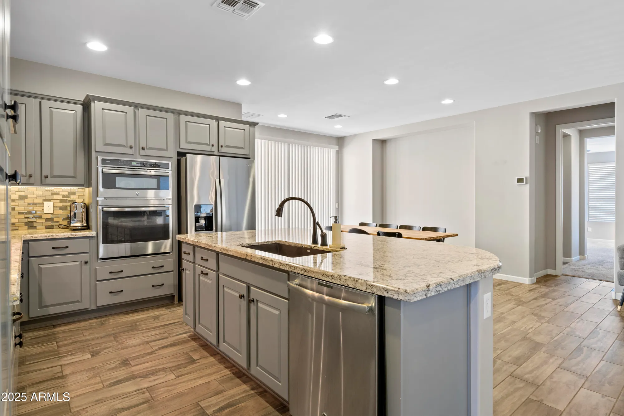 Property Slideshow image 5 of 42 | 3921 gold ridge rd, Wickenburg, AZ, 85390