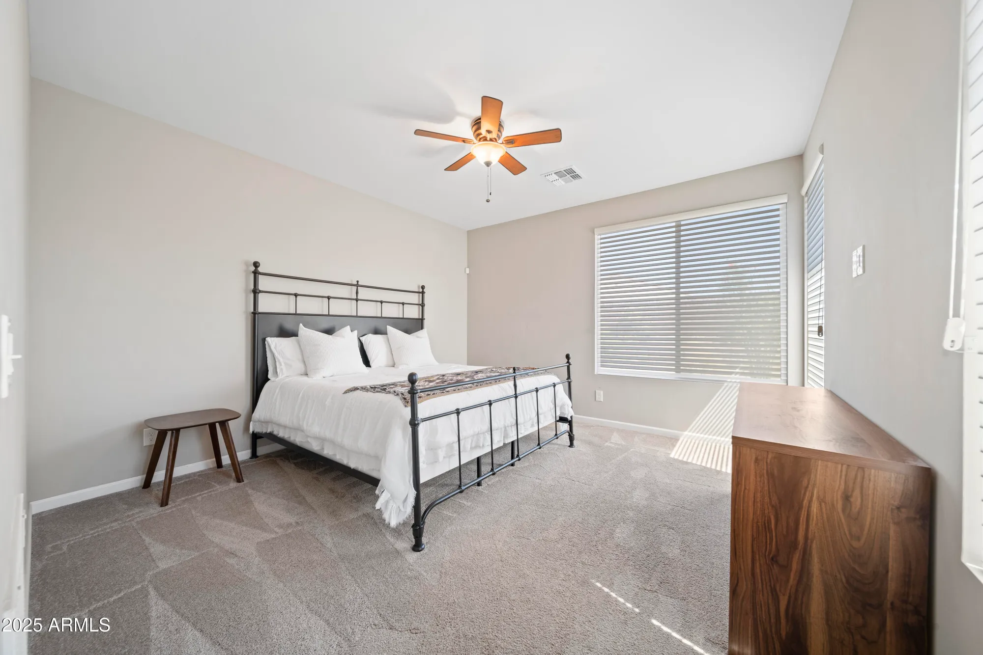 Property Slideshow image 28 of 42 | 3921 gold ridge rd, Wickenburg, AZ, 85390