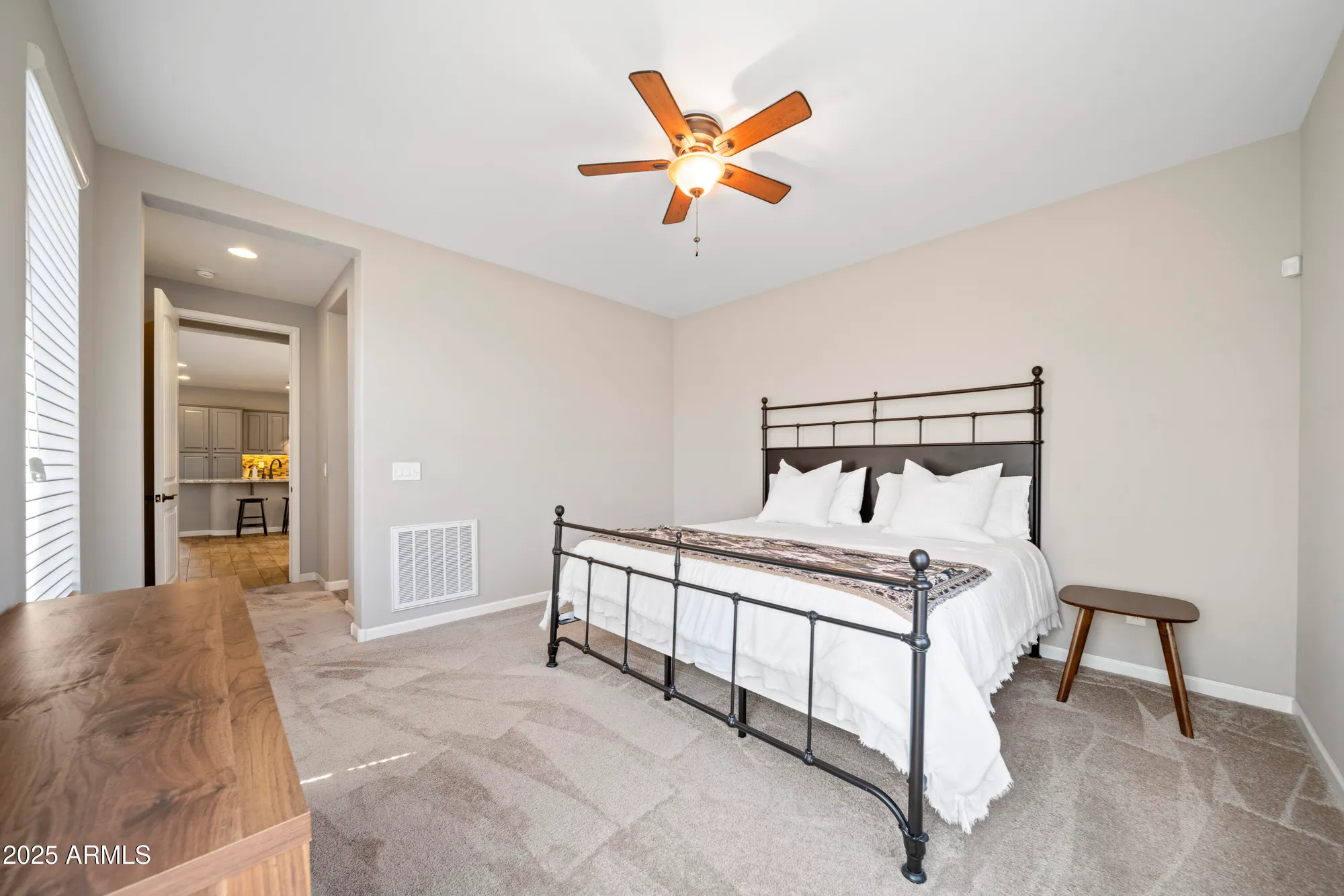 Property Slideshow image 7 of 42 | 3921 gold ridge rd, Wickenburg, AZ, 85390