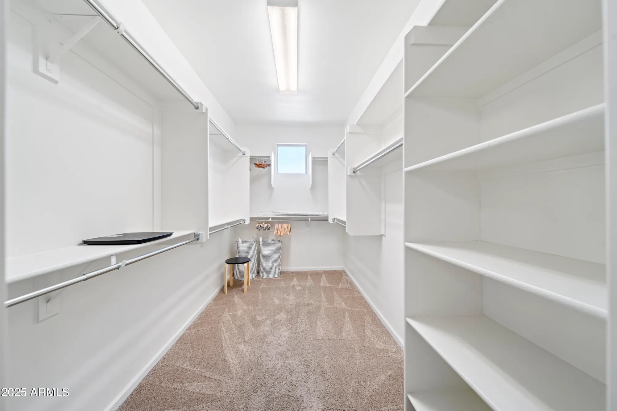 Property Slideshow image 15 of 42 | 3921 gold ridge rd, Wickenburg, AZ, 85390