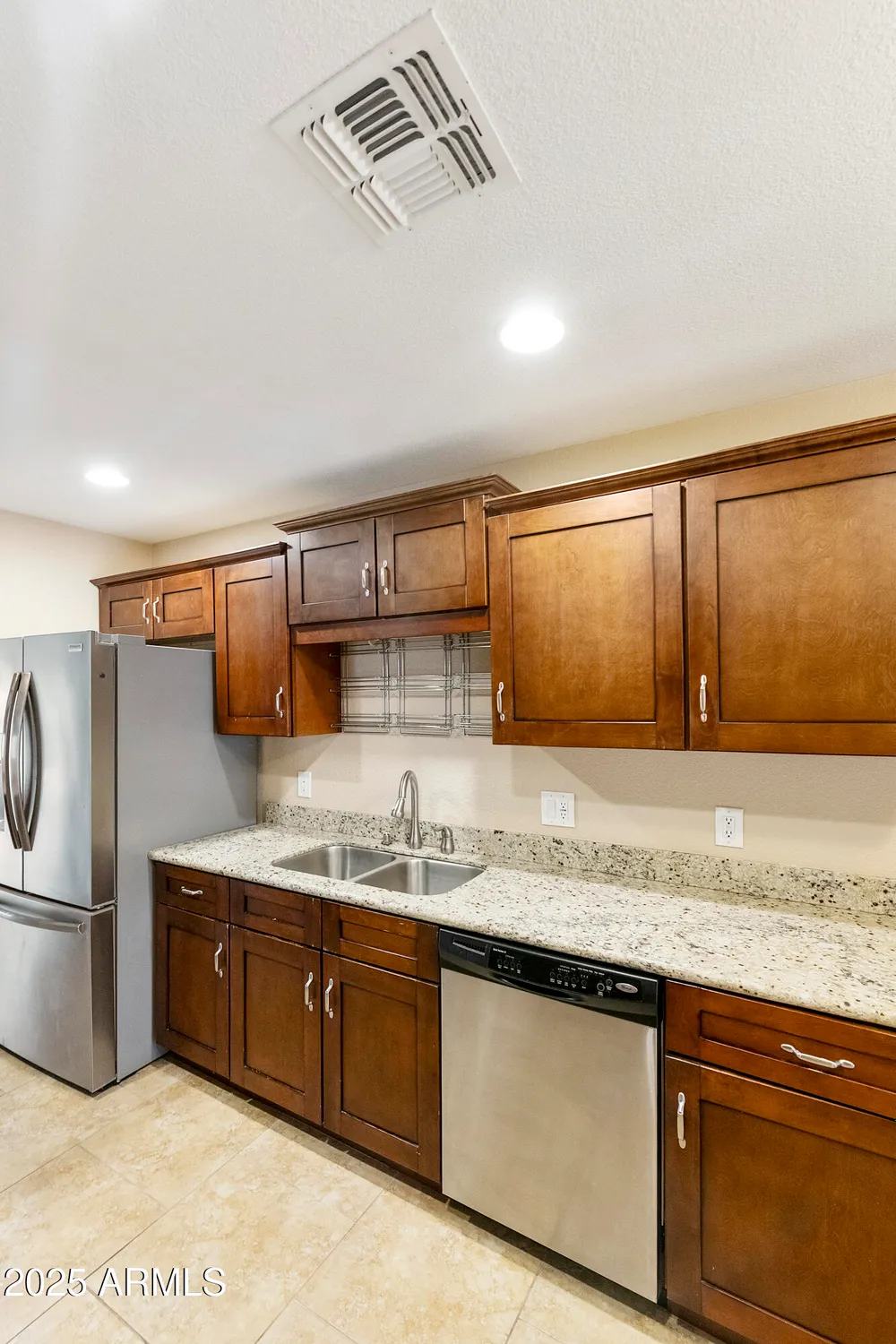 Property Slideshow image 14 of 44 | 9119 e fairway blvd, Sun Lakes, AZ, 85248