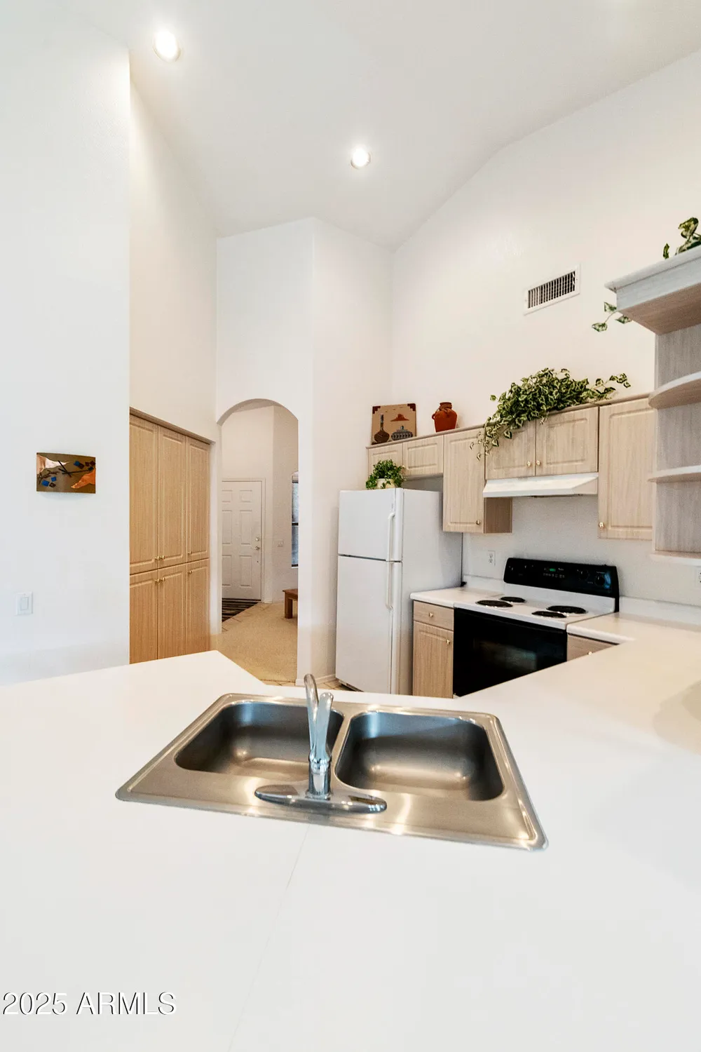 Property Slideshow image 13 of 53 | 23733 s pleasant way, Sun Lakes, AZ, 85248