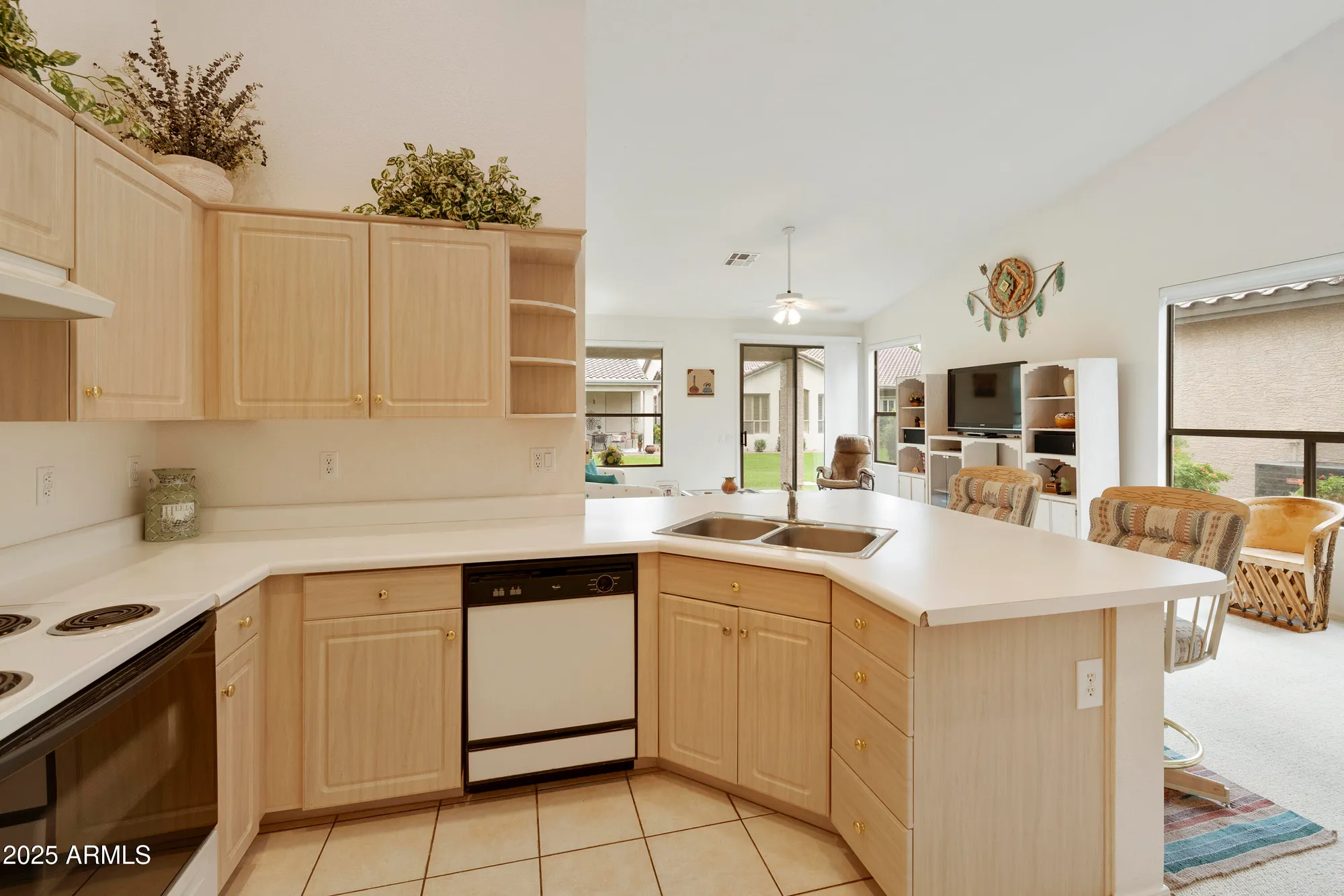 Property Slideshow image 2 of 53 | 23733 s pleasant way, Sun Lakes, AZ, 85248