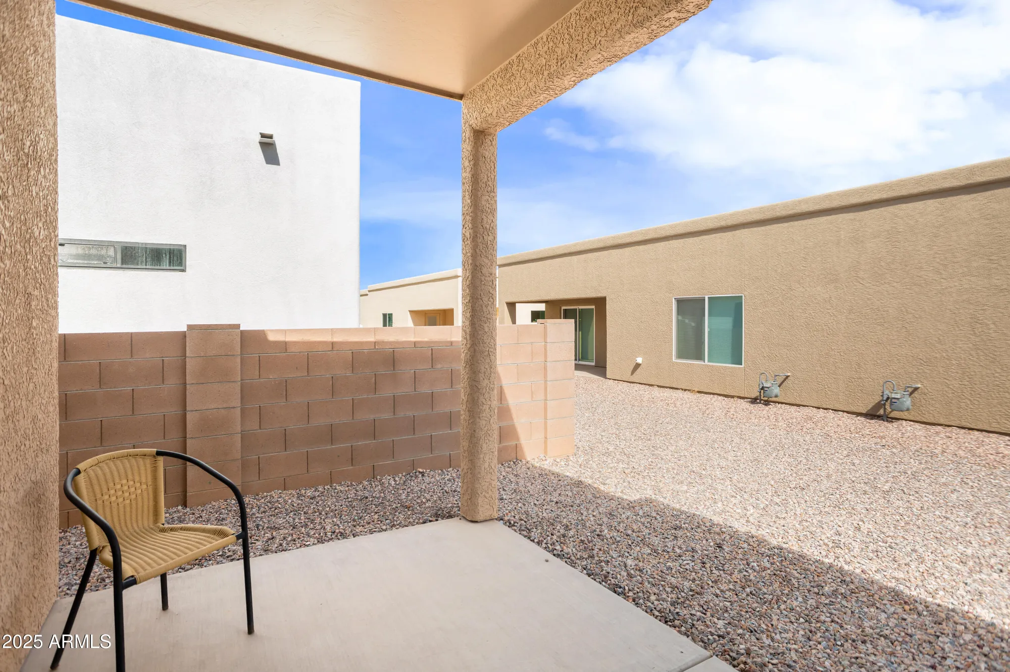 Property Slideshow image 4 of 30 | 293 s meadowood ln, Sierra Vista, AZ, 85635