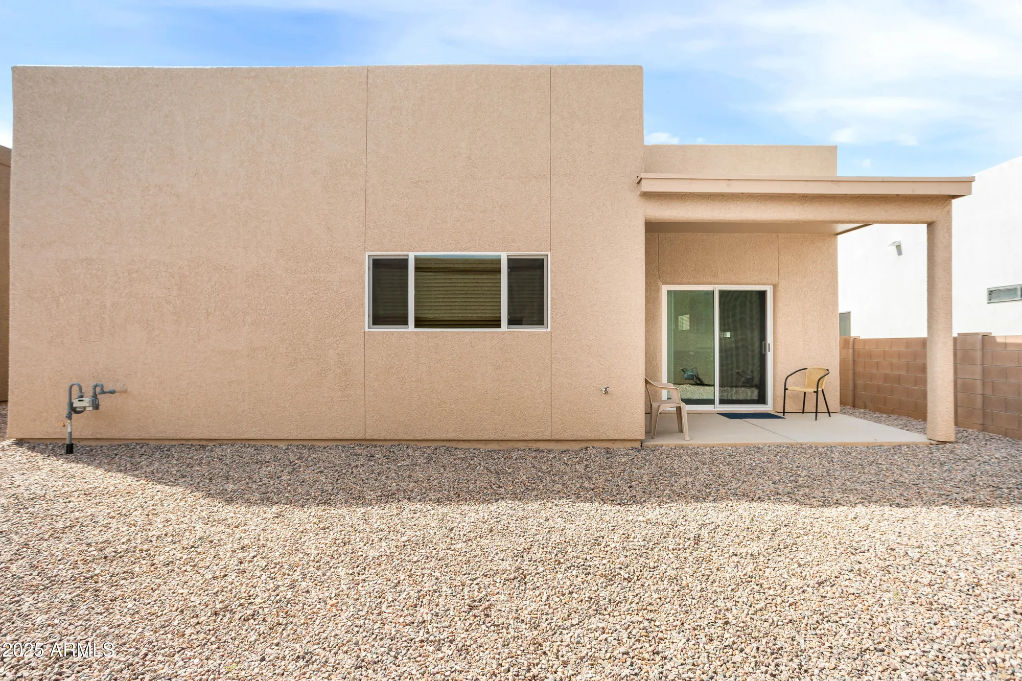 Property Slideshow image 6 of 30 | 293 s meadowood ln, Sierra Vista, AZ, 85635
