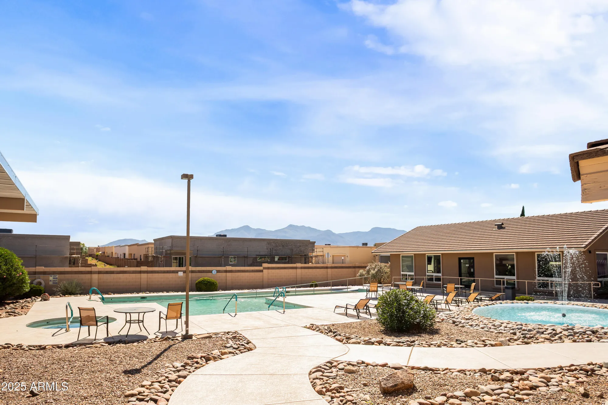 Property Slideshow image 27 of 30 | 293 s meadowood ln, Sierra Vista, AZ, 85635