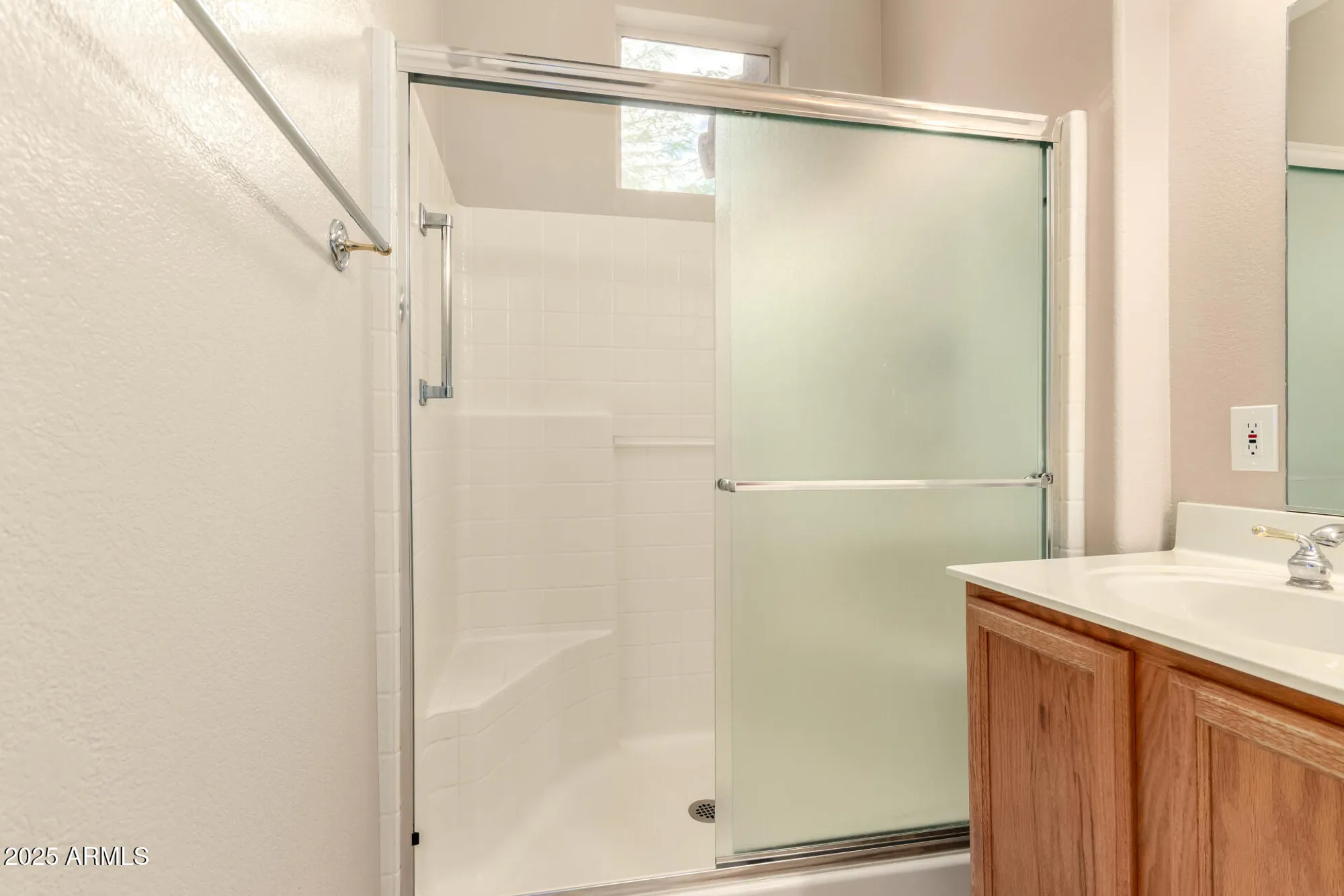 Property Slideshow image 22 of 37 | 15907 w sunstone ln, Surprise, AZ, 85374