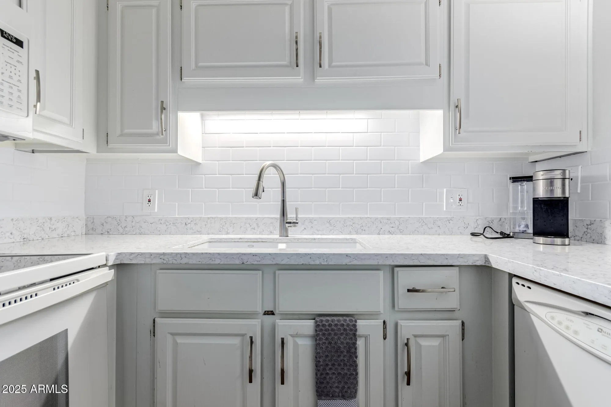 Property Slideshow image 17 of 58 | 10330 w thunderbird blvd a332, Sun City, AZ, 85351