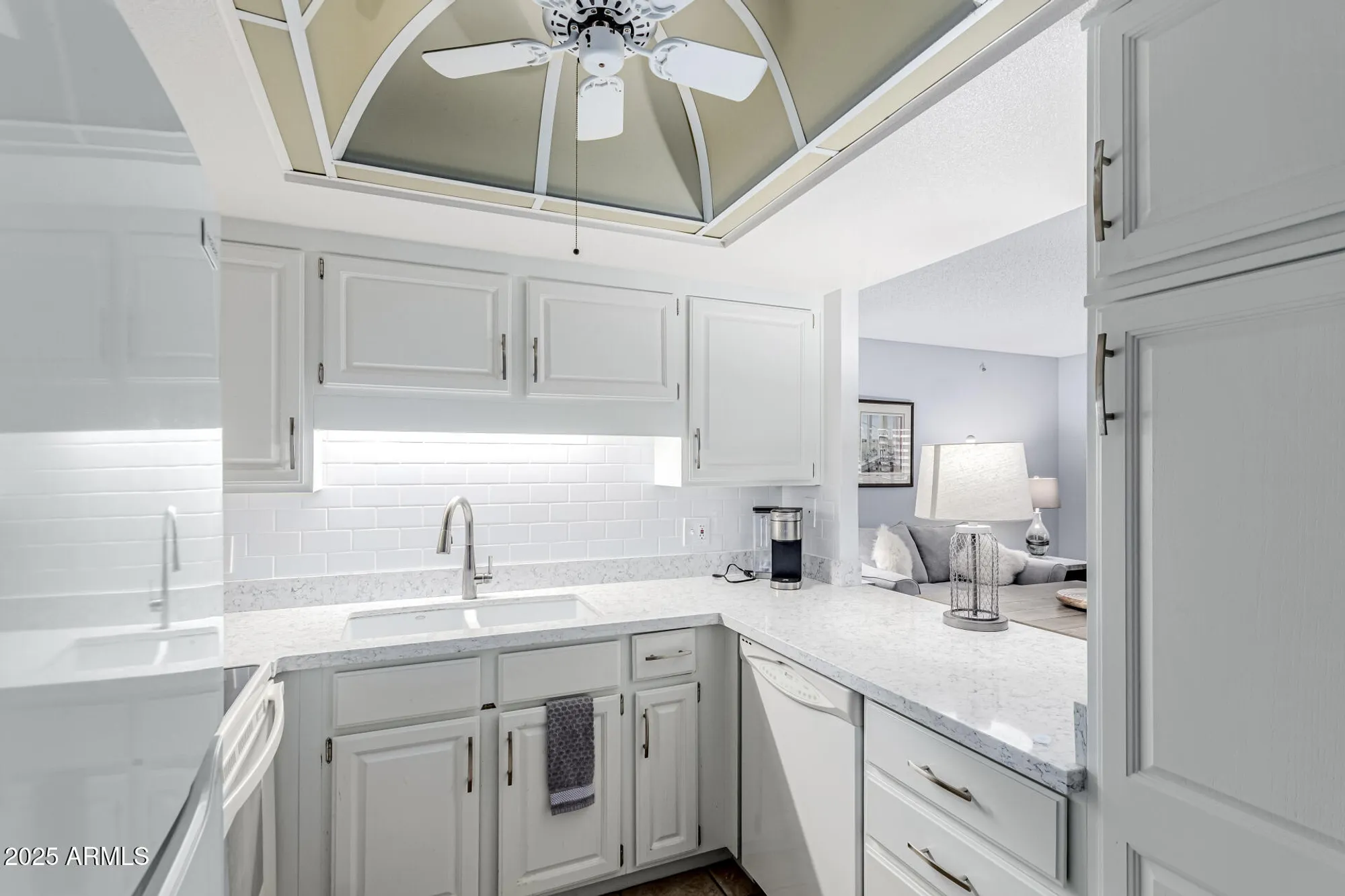 Property Slideshow image 12 of 58 | 10330 w thunderbird blvd a332, Sun City, AZ, 85351