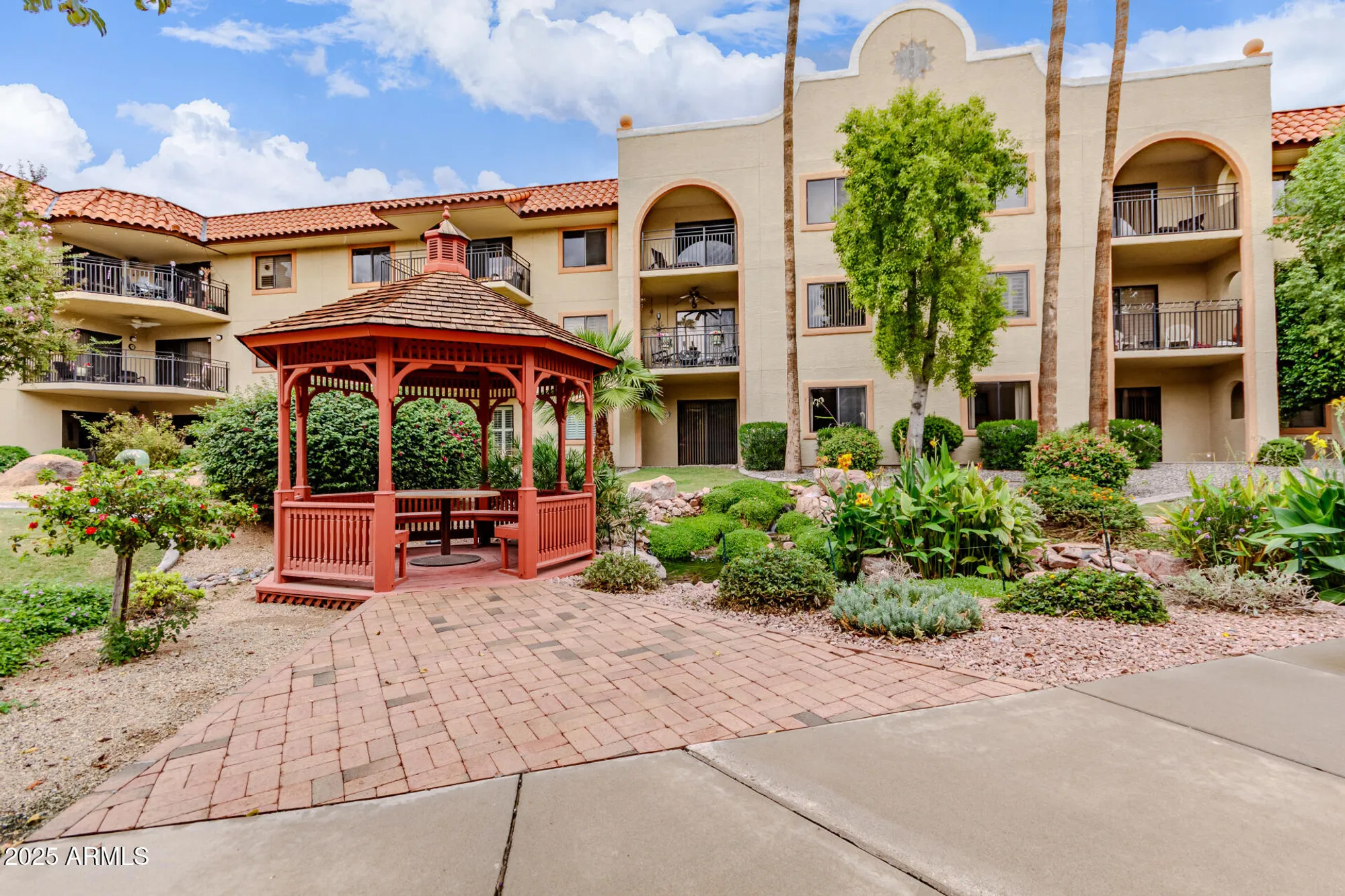 Property Slideshow image 32 of 58 | 10330 w thunderbird blvd a332, Sun City, AZ, 85351