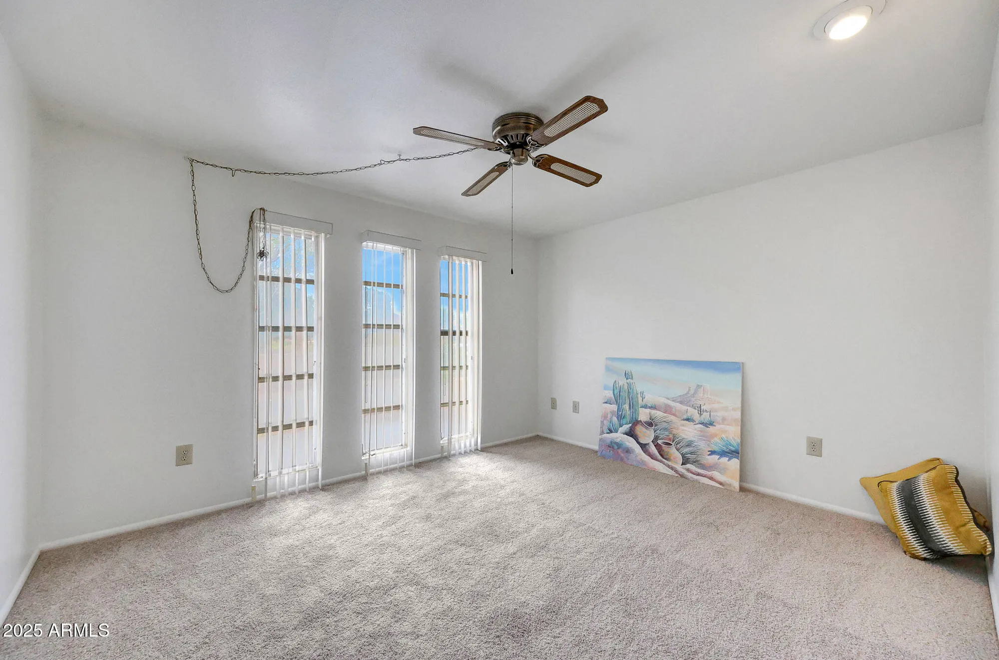 Property Slideshow image 4 of 24 | 9935 w thunderbird blvd, Sun City, AZ, 85351