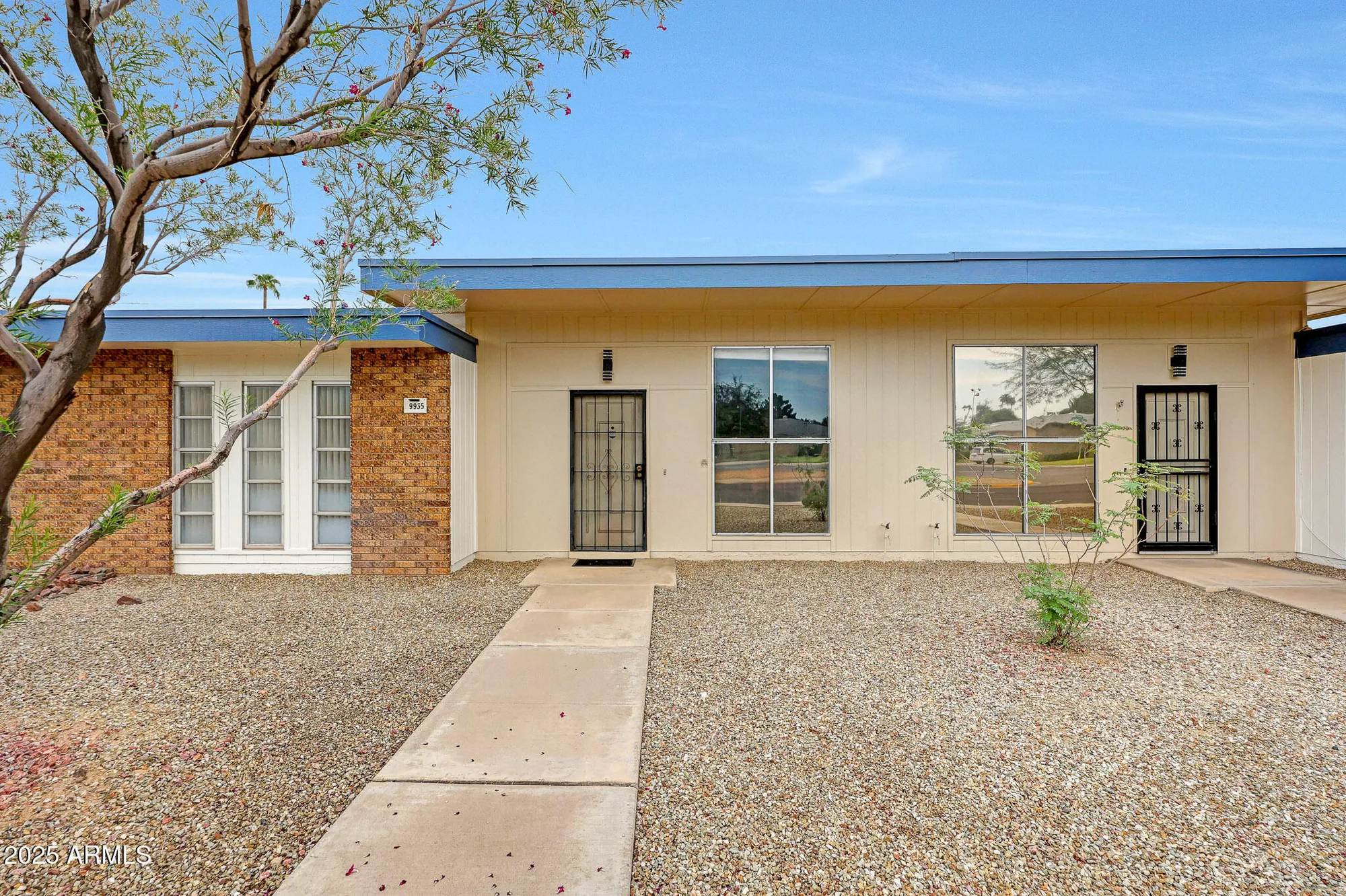Property Slideshow image 6 of 24 | 9935 w thunderbird blvd, Sun City, AZ, 85351