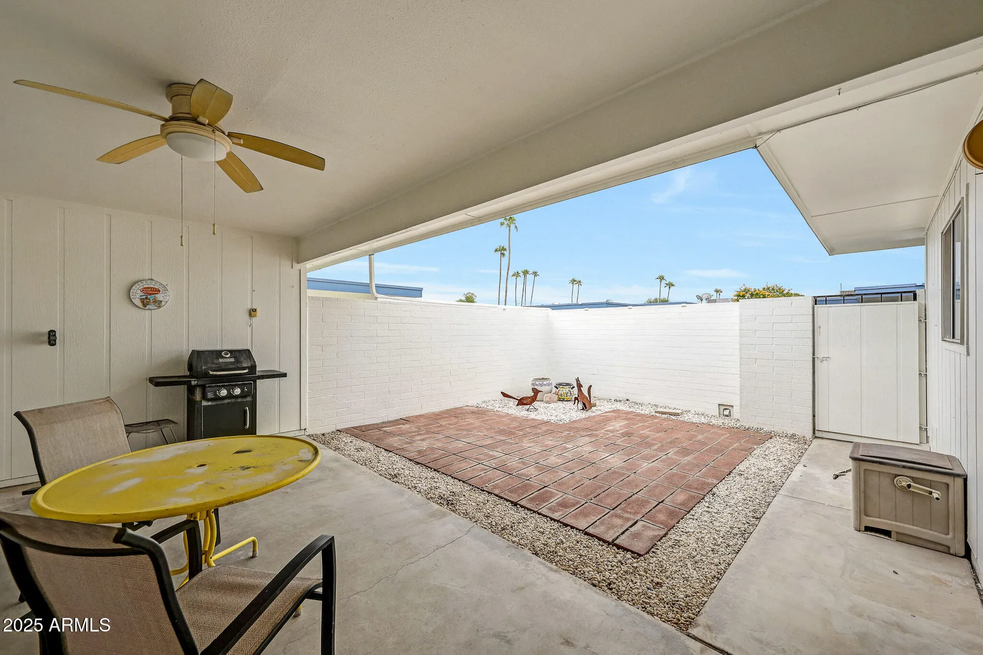 Property Slideshow image 23 of 24 | 9935 w thunderbird blvd, Sun City, AZ, 85351