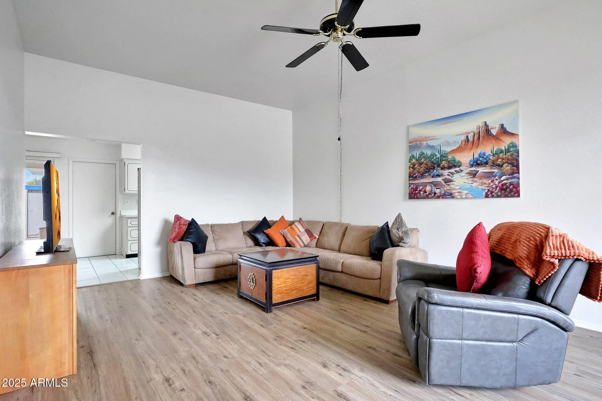 Property Slideshow image 7 of 24 | 9935 w thunderbird blvd, Sun City, AZ, 85351