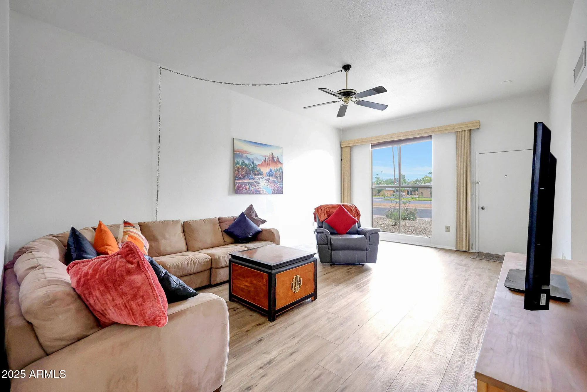 Property Slideshow image 3 of 24 | 9935 w thunderbird blvd, Sun City, AZ, 85351