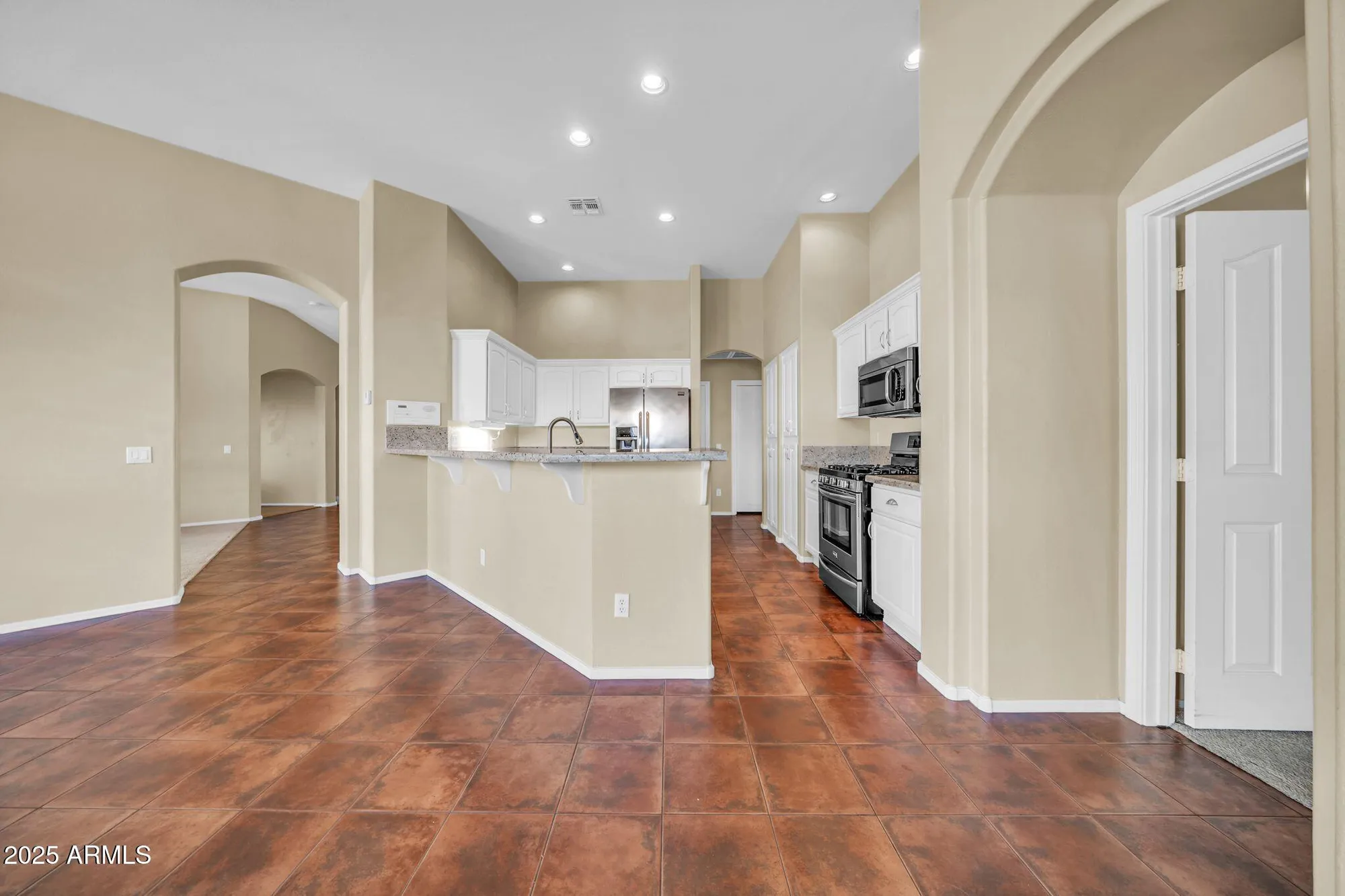 Property Slideshow image 16 of 79 | 2970 n 151st ln, Goodyear, AZ, 85395