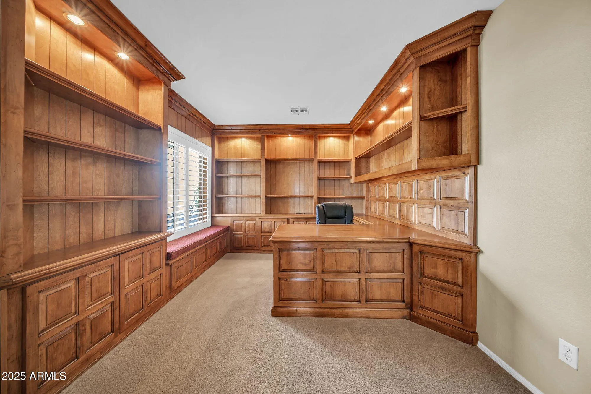 Property Slideshow image 25 of 79 | 2970 n 151st ln, Goodyear, AZ, 85395