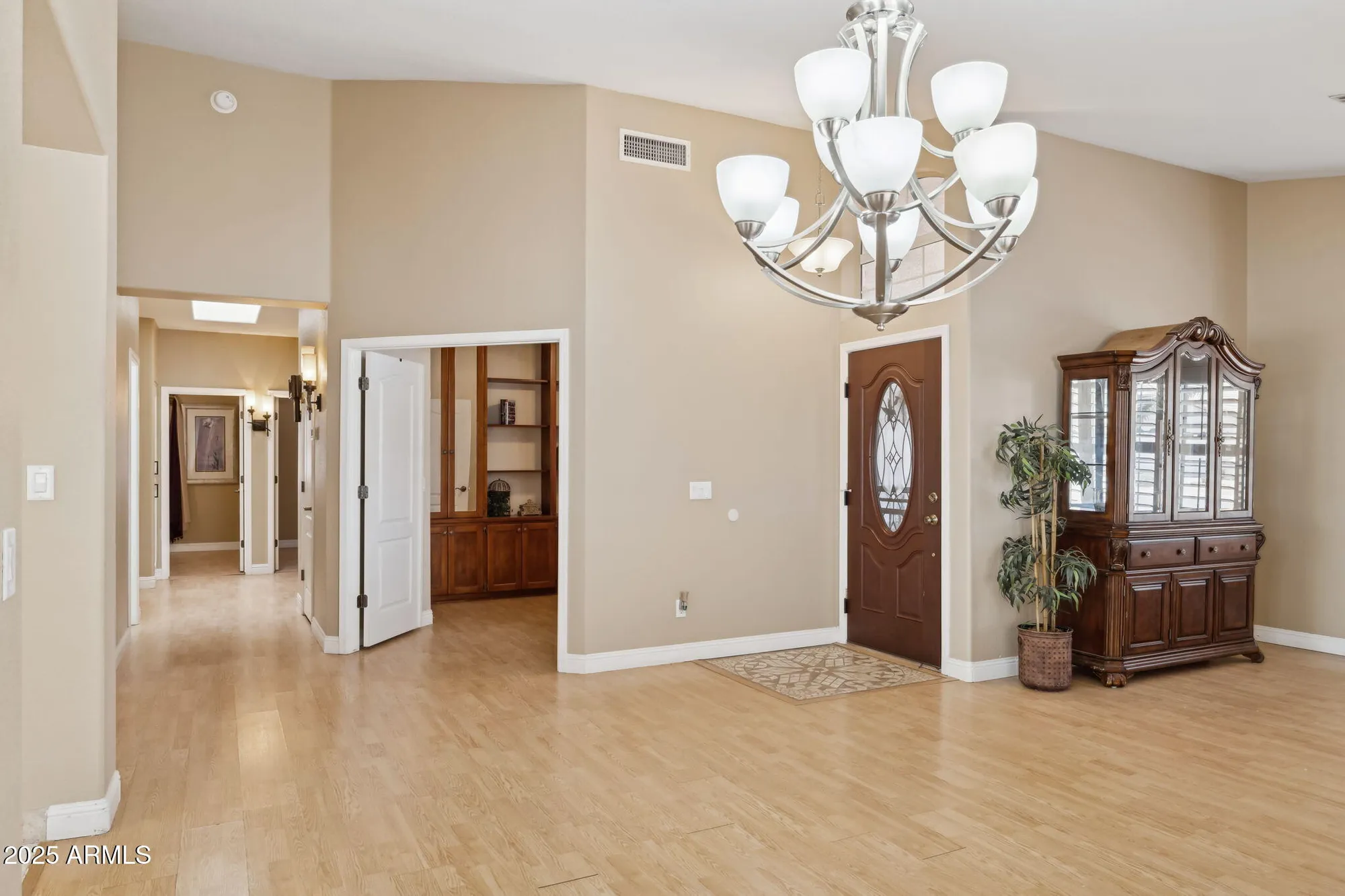 Property Slideshow image 4 of 28 | 19927 n 108th ln, Peoria, AZ, 85373