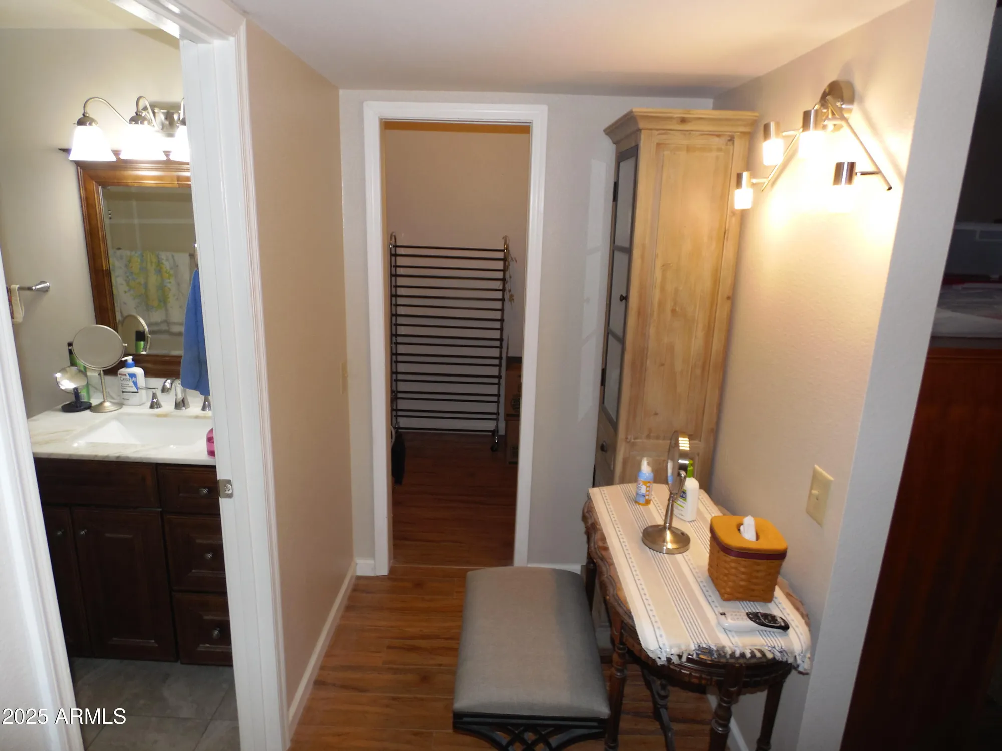 Property Slideshow image 12 of 23 | 9901 w mescalero ct, Sun City, AZ, 85373