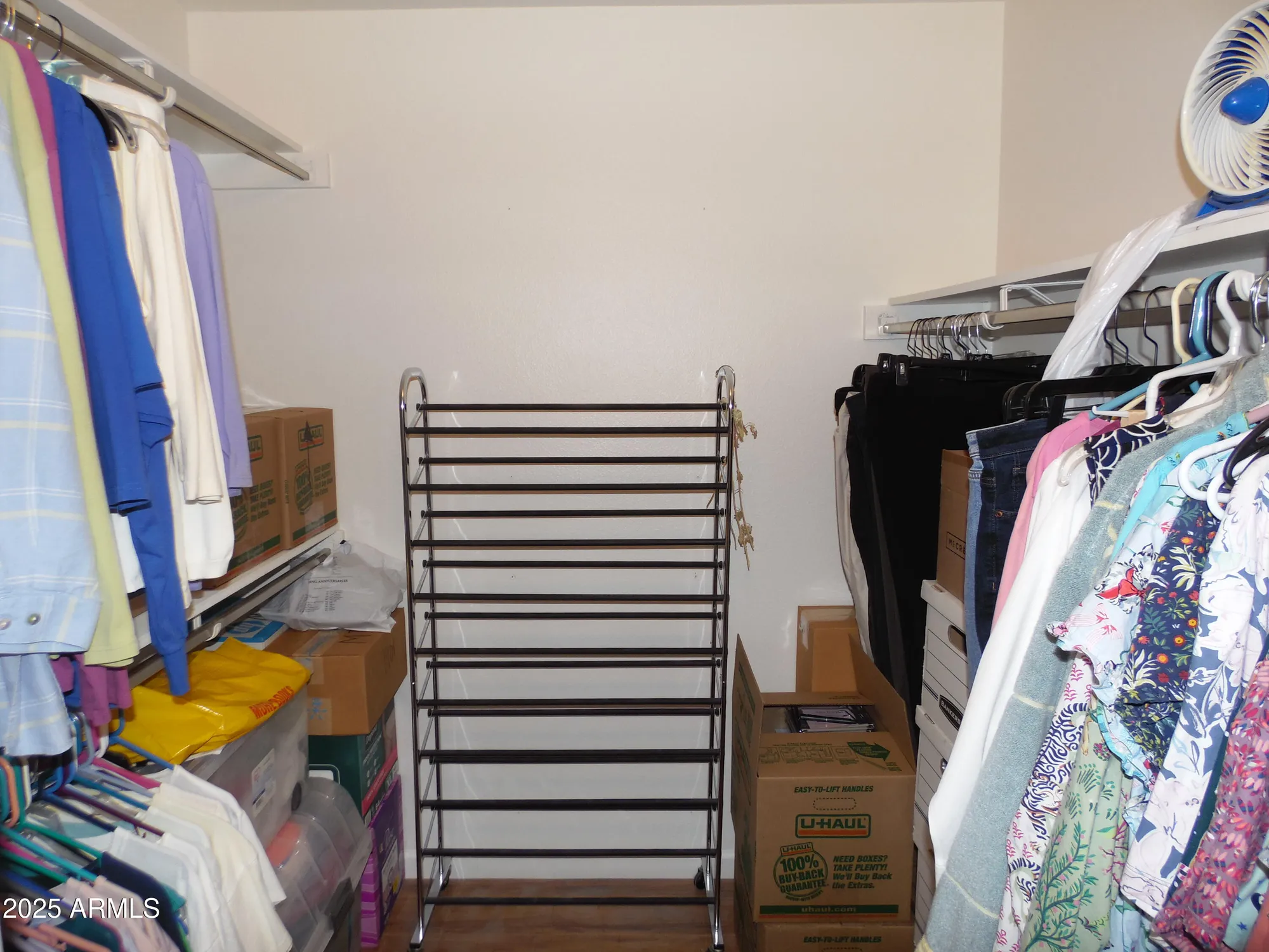 Property Slideshow image 13 of 23 | 9901 w mescalero ct, Sun City, AZ, 85373