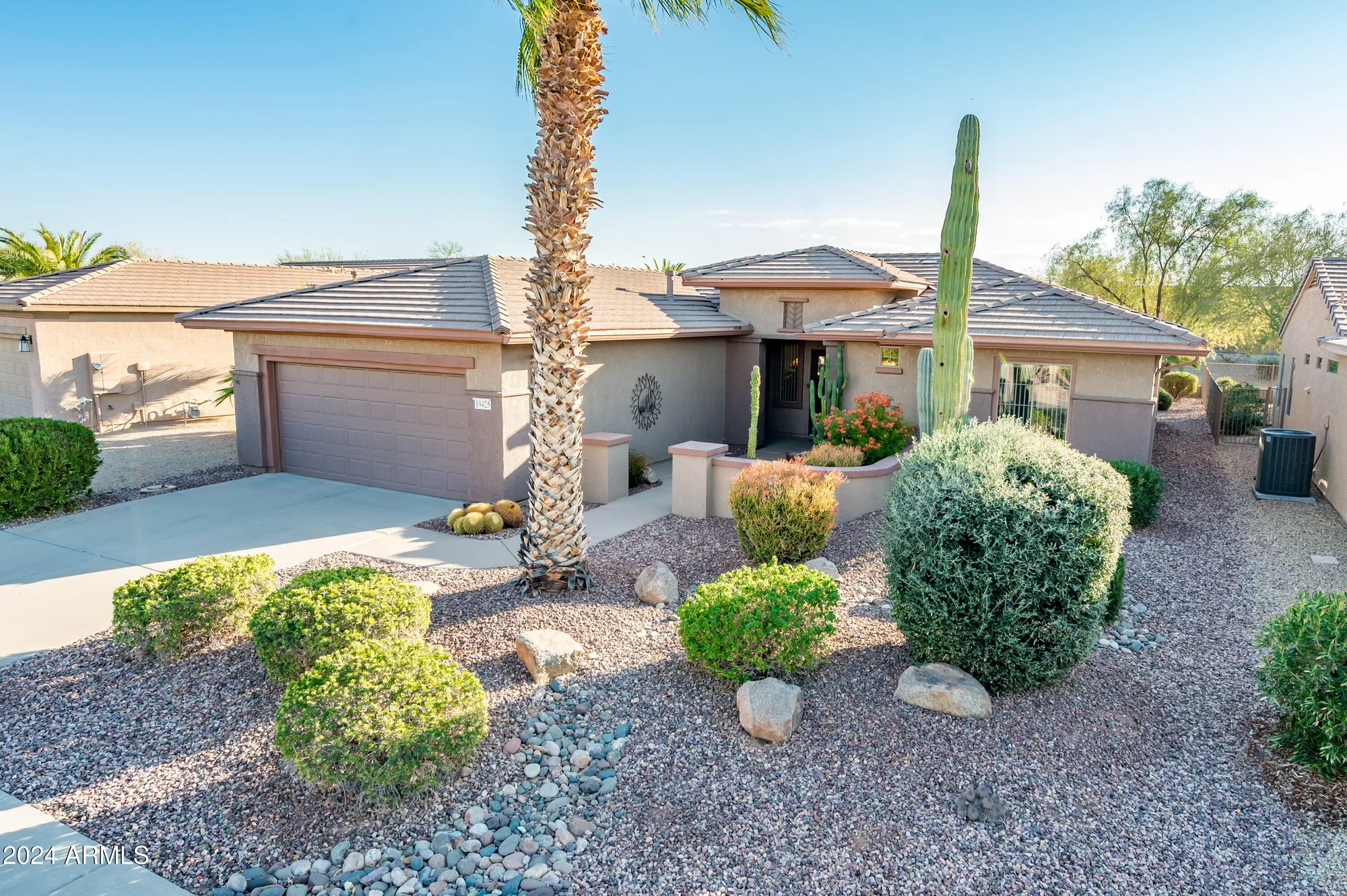 Property Slideshow image 4 of 45 | 19425 n guardian ln, Surprise, AZ, 85387