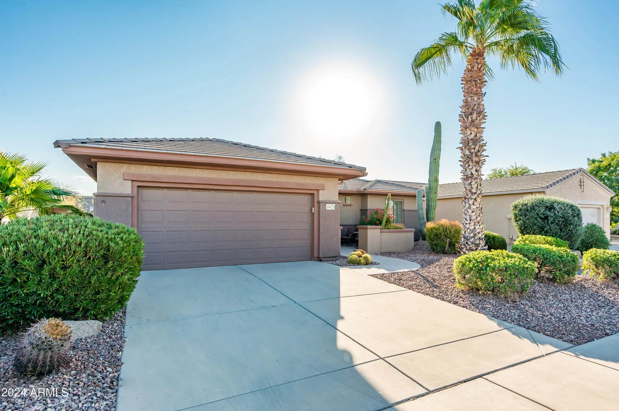 Property Slideshow image 5 of 45 | 19425 n guardian ln, Surprise, AZ, 85387