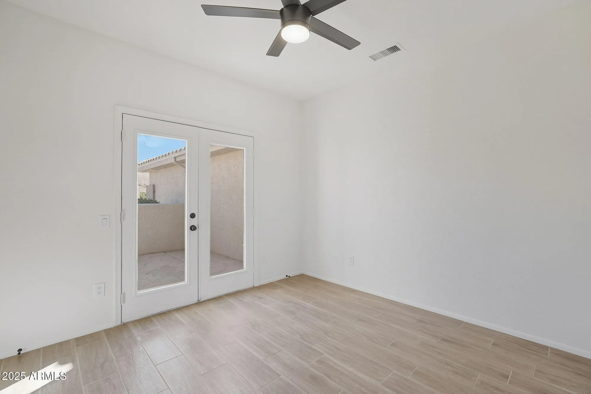 Property Slideshow image 18 of 57 | 22408 n las vegas dr, Sun City West, AZ, 85375