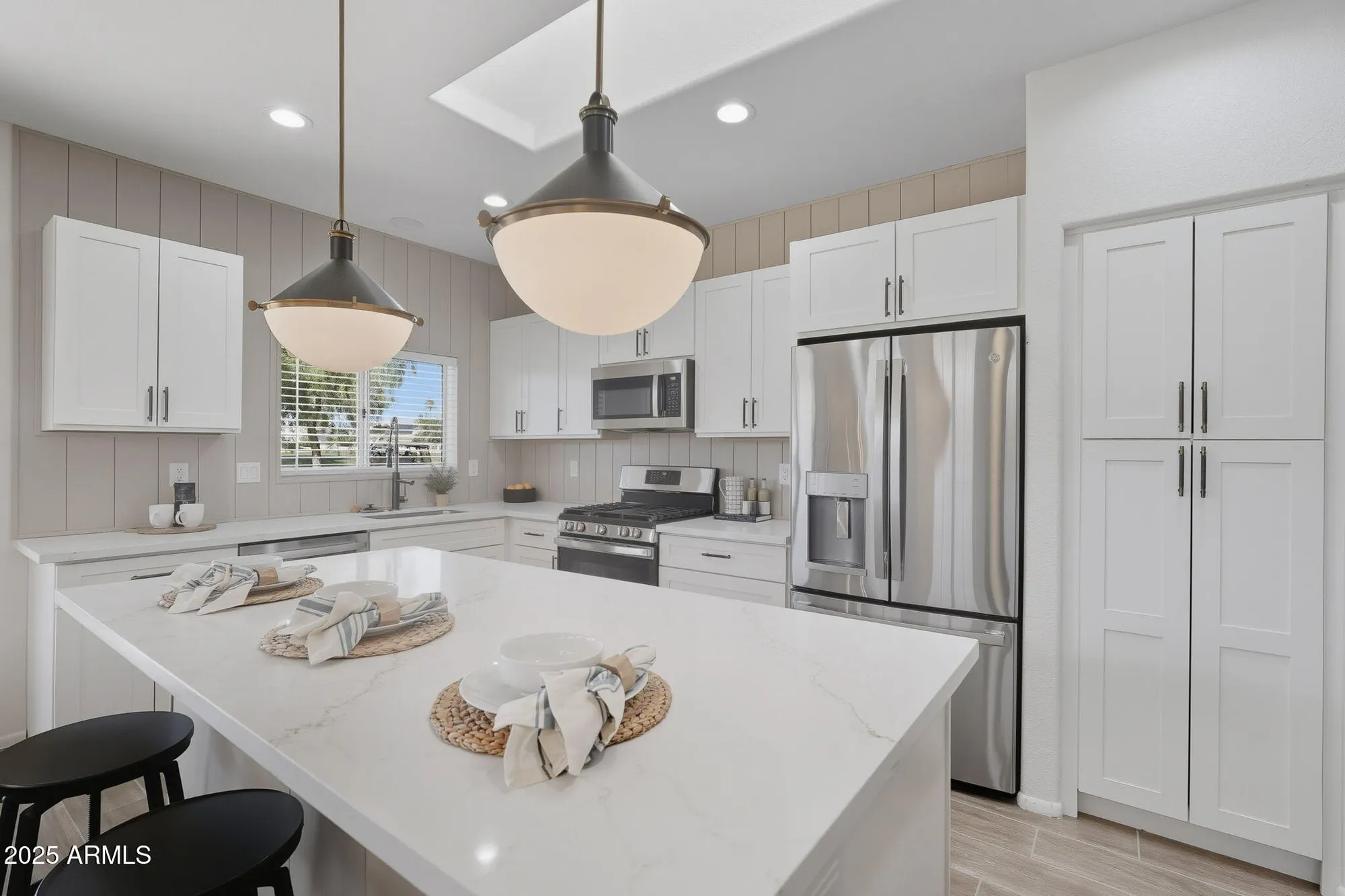 Property Slideshow image 23 of 57 | 22408 n las vegas dr, Sun City West, AZ, 85375