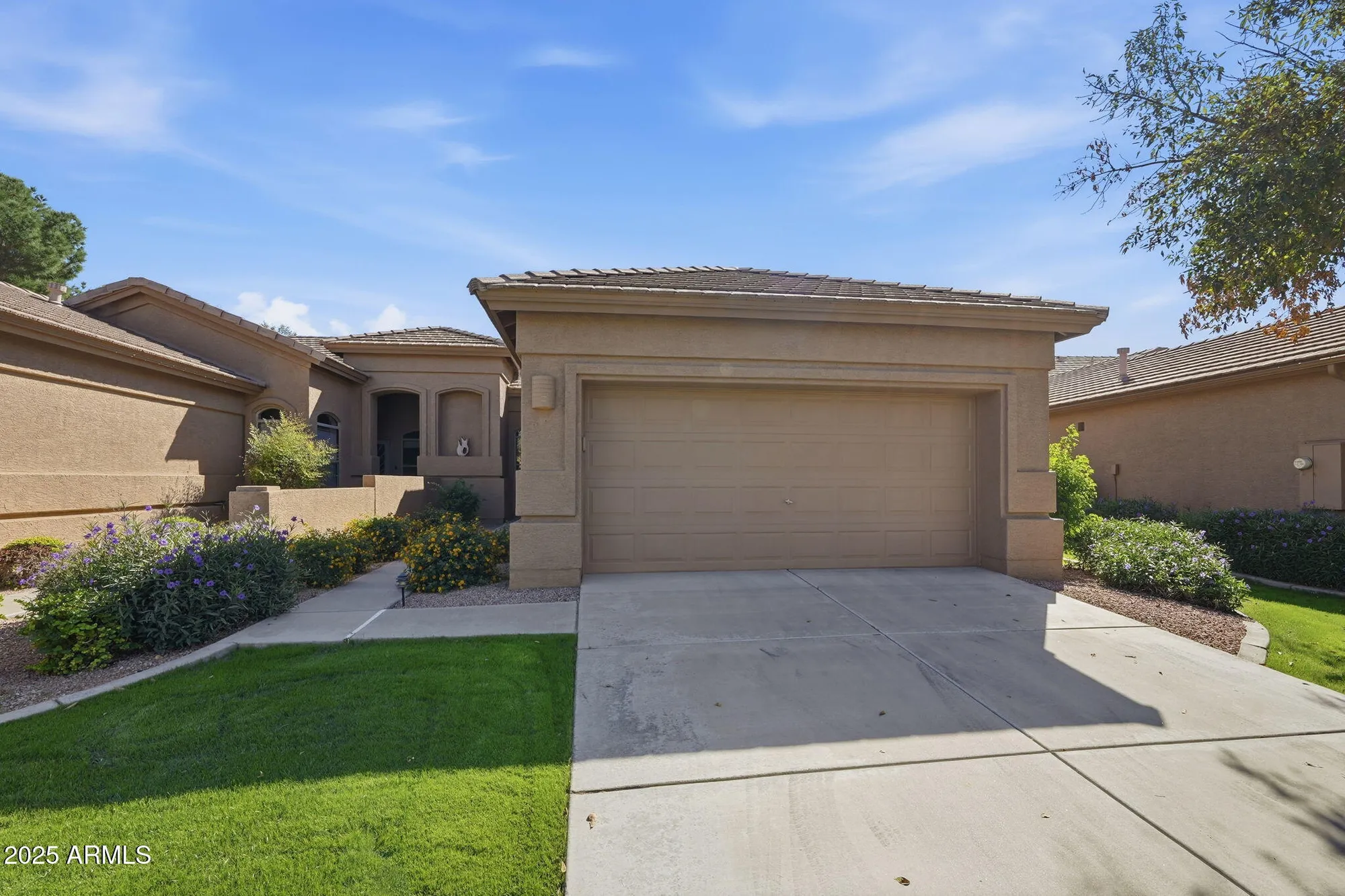 Property Slideshow image 1 of 26 | 9635 e rocky lake dr, Sun Lakes, AZ, 85248