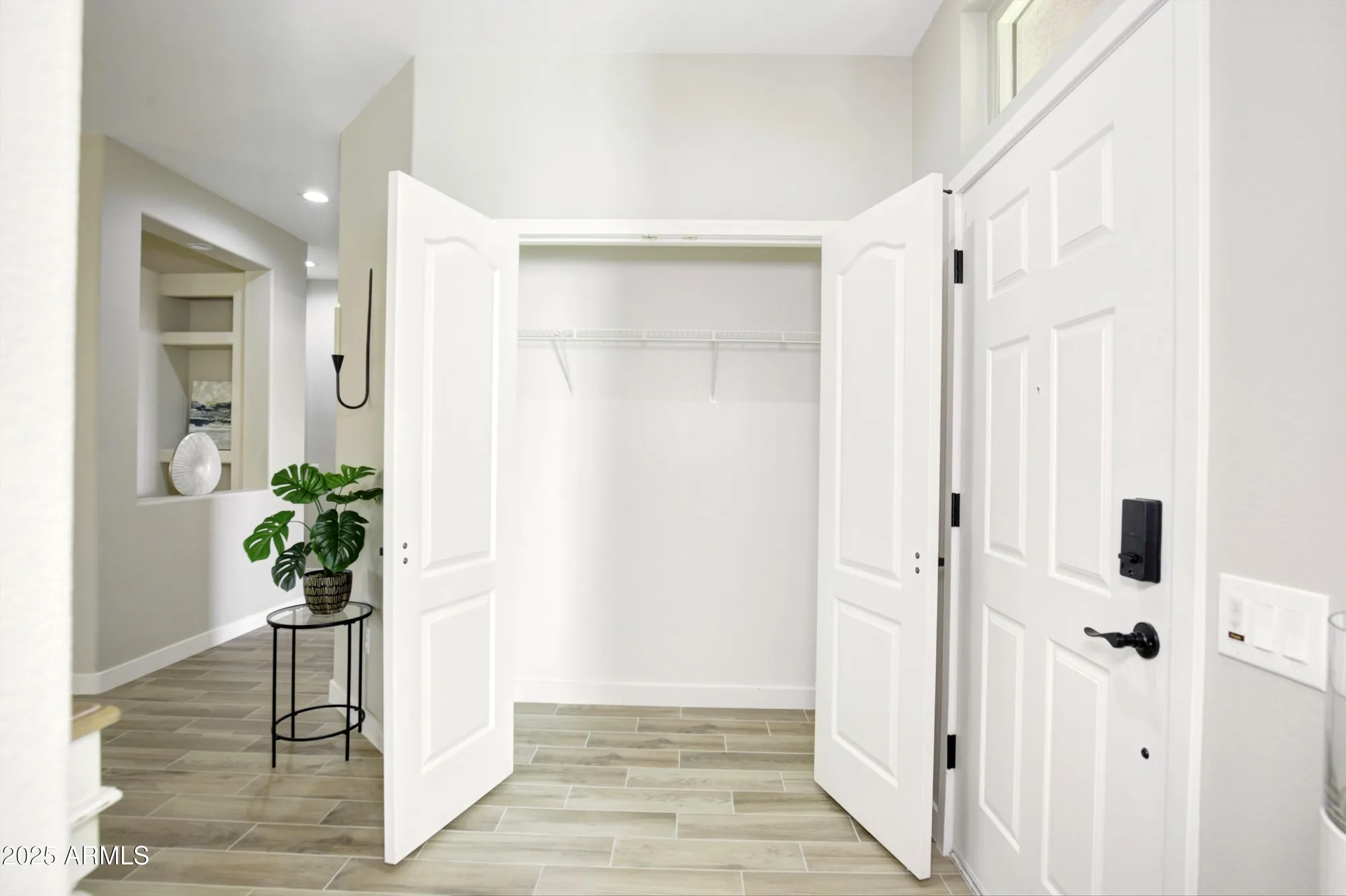 Property Slideshow image 5 of 52 | 16464 w una noche ct, Surprise, AZ, 85374