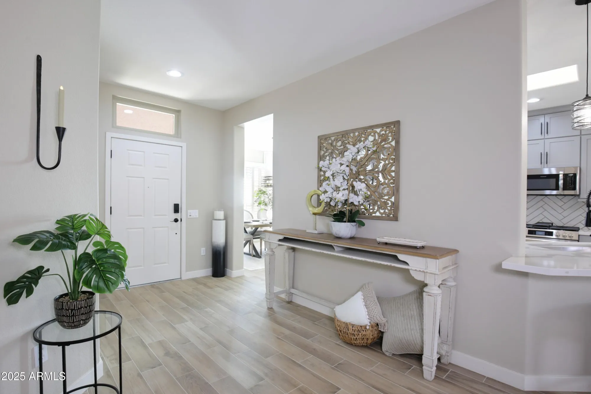 Property Slideshow image 6 of 52 | 16464 w una noche ct, Surprise, AZ, 85374