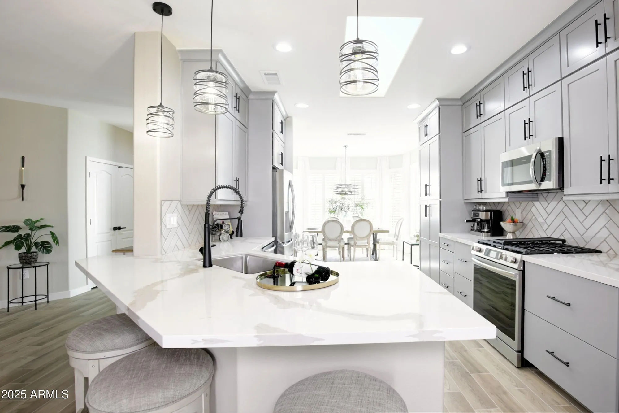 Property Slideshow image 11 of 52 | 16464 w una noche ct, Surprise, AZ, 85374