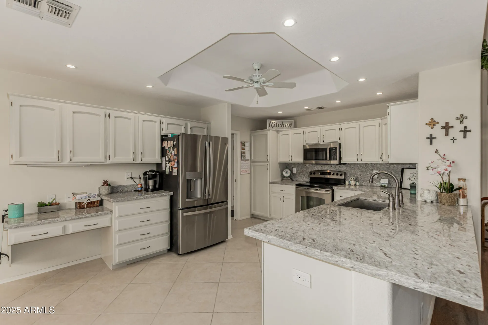 Property Slideshow image 1 of 27 | 7811 e navarro ave, Mesa, AZ, 85209