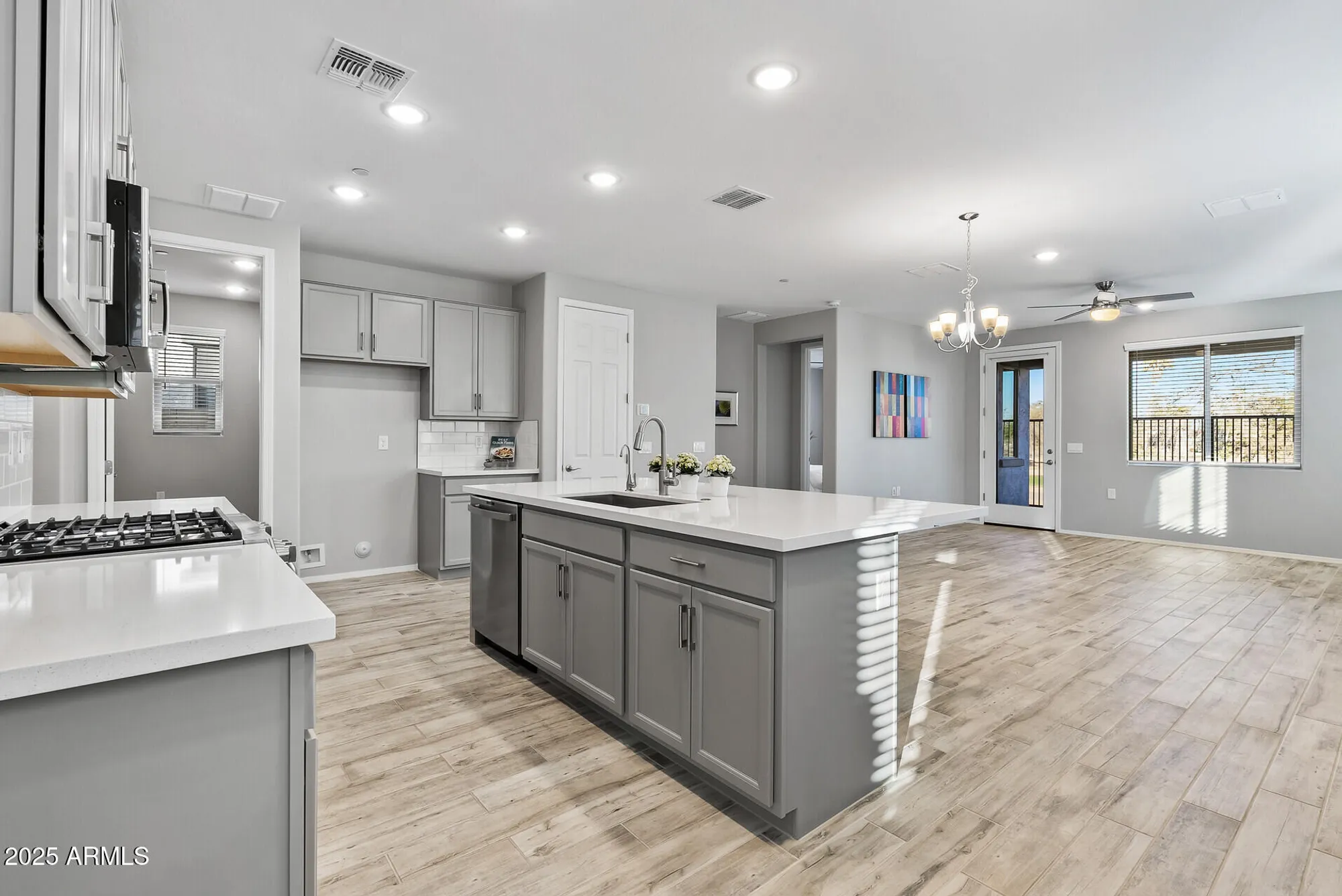 Property Slideshow image 15 of 41 | 13616 w sandridge dr, Sun City West, AZ, 85375