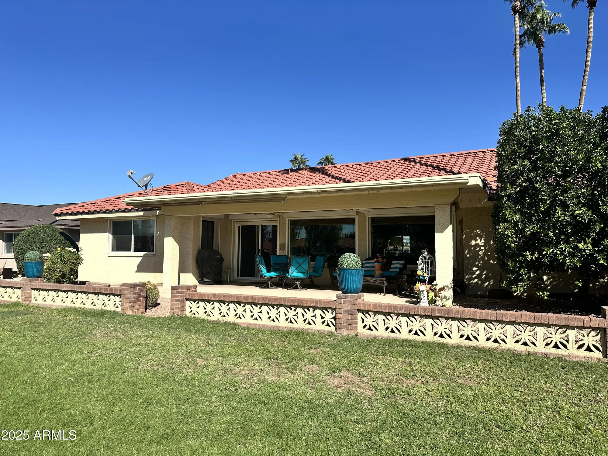 Property Slideshow image 4 of 8 | 8041 e lakeview ave, Mesa, AZ, 85209