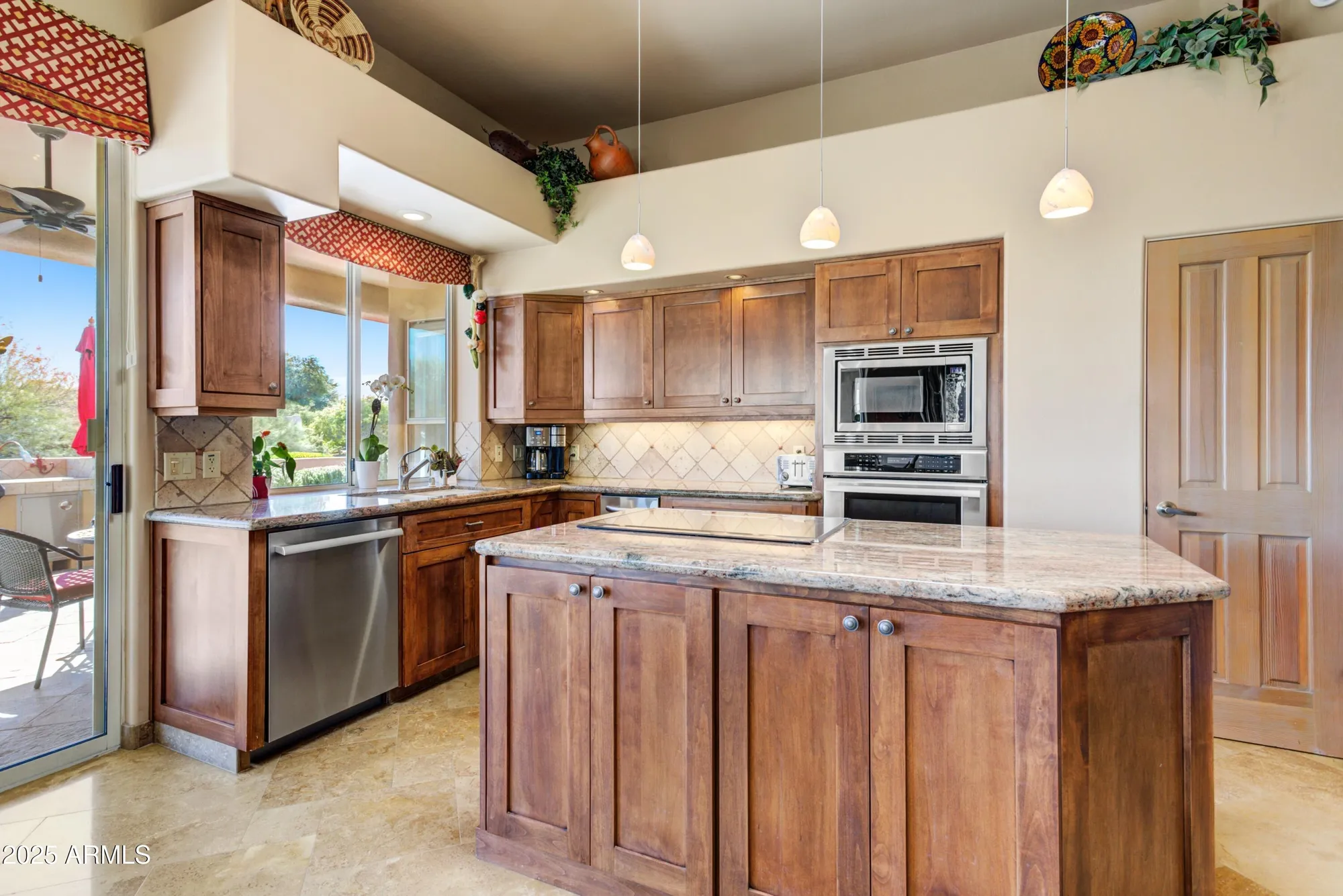 Property Slideshow image 10 of 27 | 18619 e picacho rd, Rio Verde, AZ, 85263
