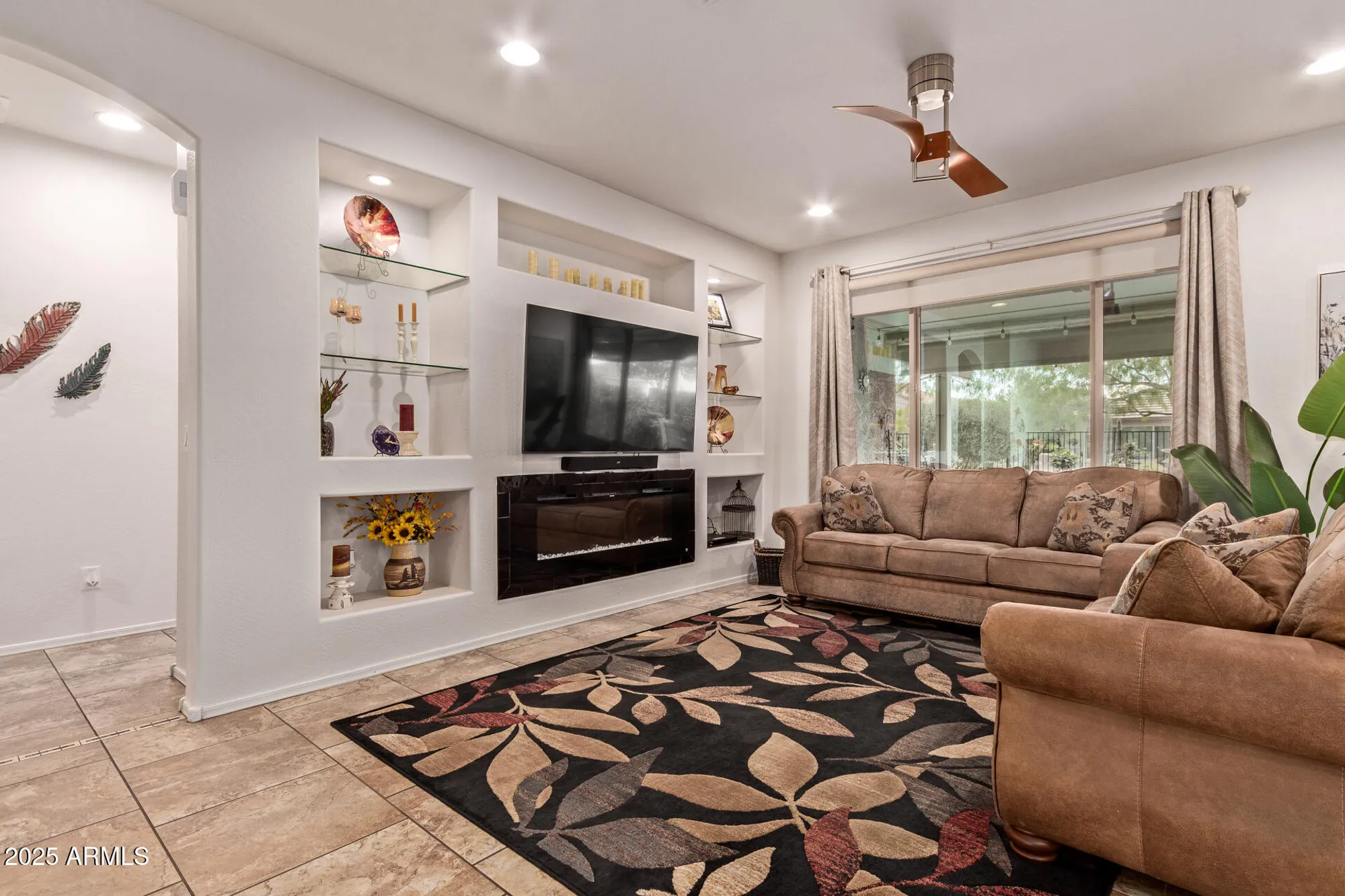 Property Slideshow image 6 of 93 | 7161 w noble prairie way, Florence, AZ, 85132