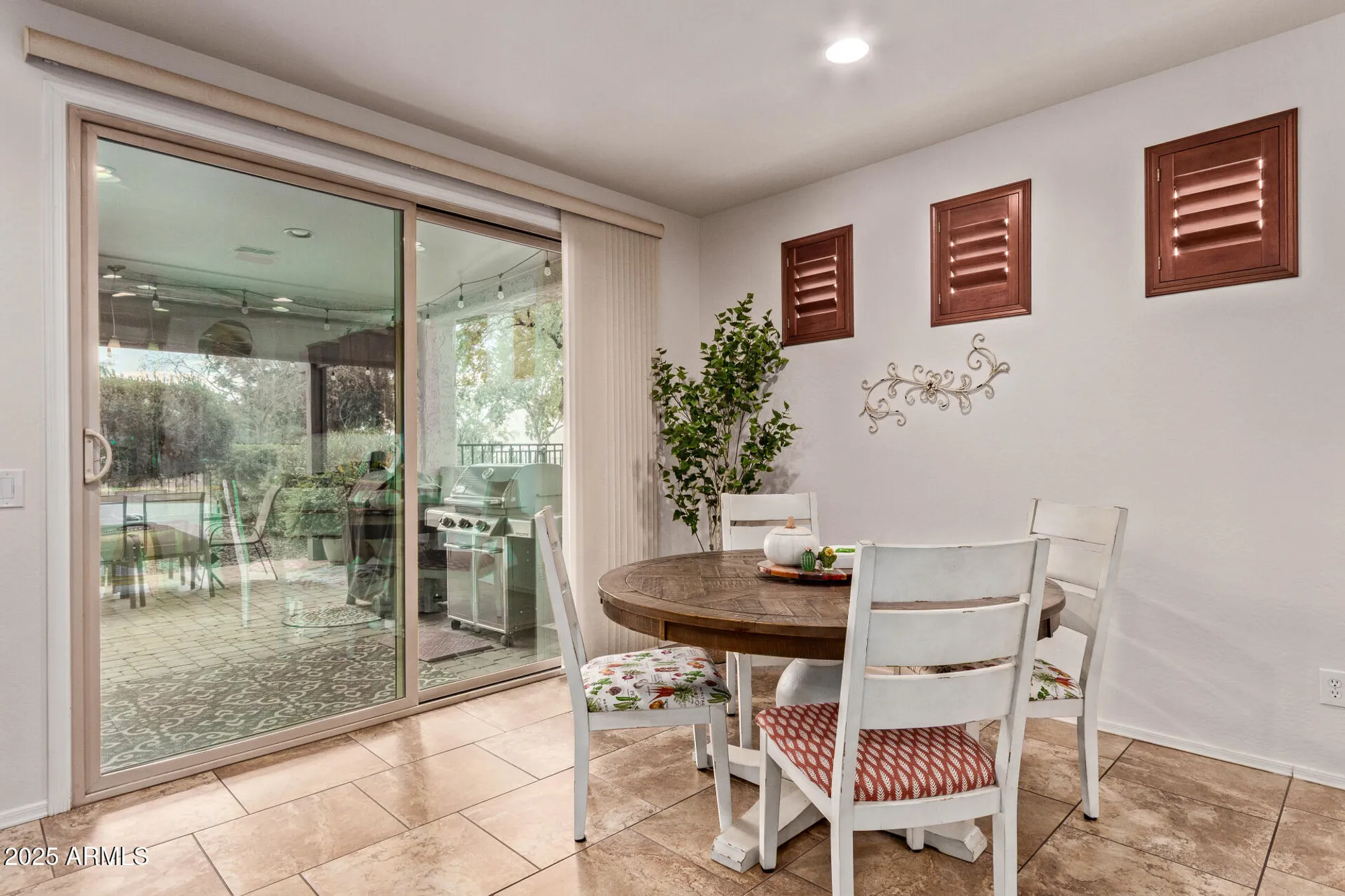 Property Slideshow image 19 of 93 | 7161 w noble prairie way, Florence, AZ, 85132