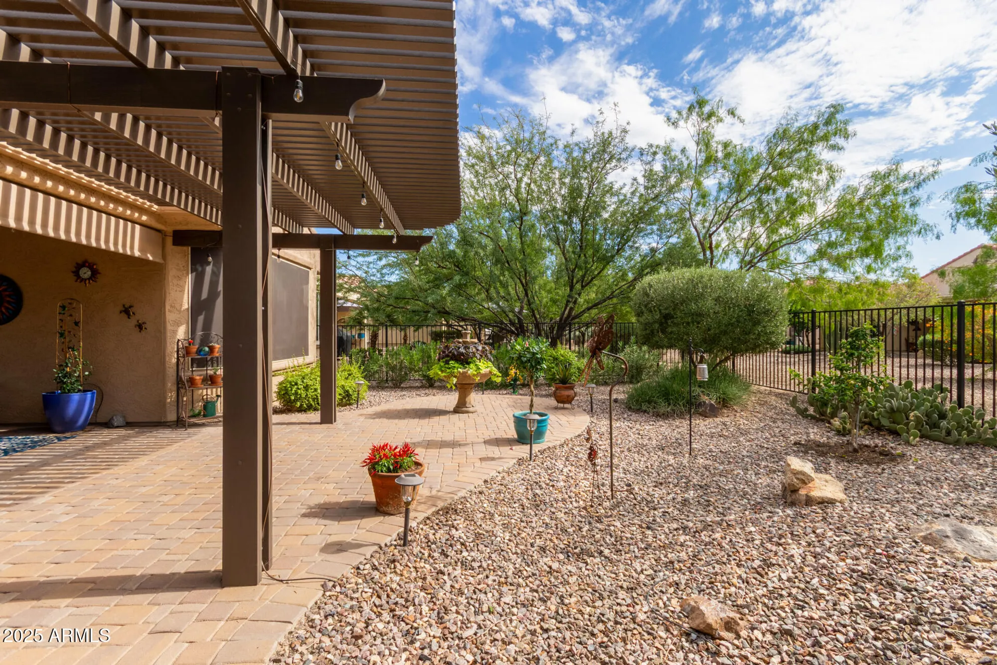Property Slideshow image 4 of 93 | 7161 w noble prairie way, Florence, AZ, 85132