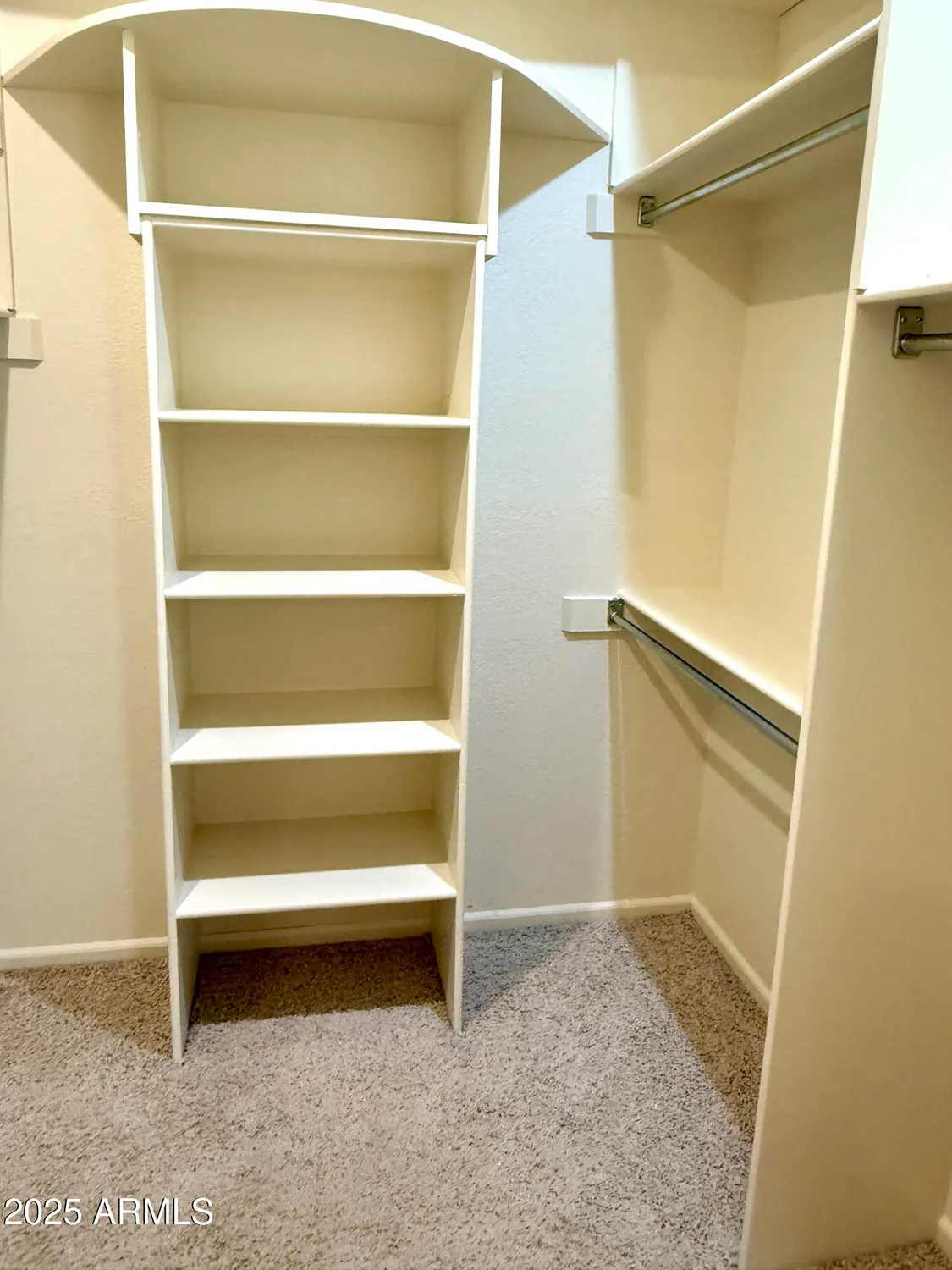 Property Slideshow image 14 of 76 | 25615 n bolero bnd unit 5, Rio Verde, AZ, 85263