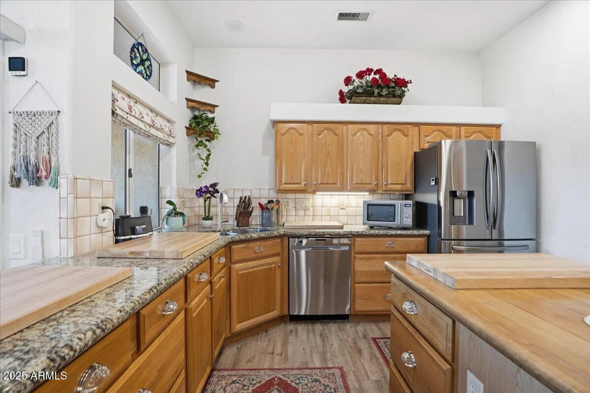 Property Slideshow image 18 of 66 | 22318 n dusty trail blvd, Sun City West, AZ, 85375