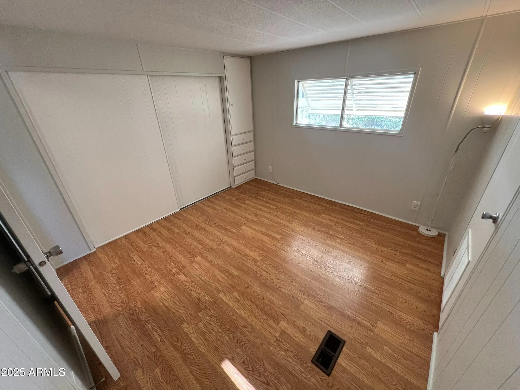 Property Slideshow image 13 of 16 | 8220 e desert trail, Mesa, AZ, 85208