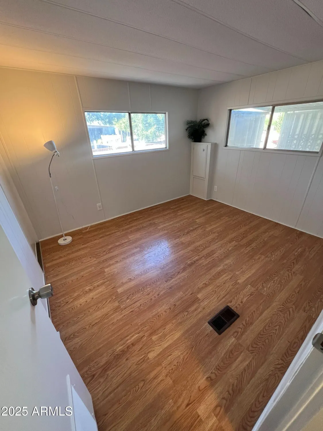 Property Slideshow image 10 of 16 | 8220 e desert trail, Mesa, AZ, 85208