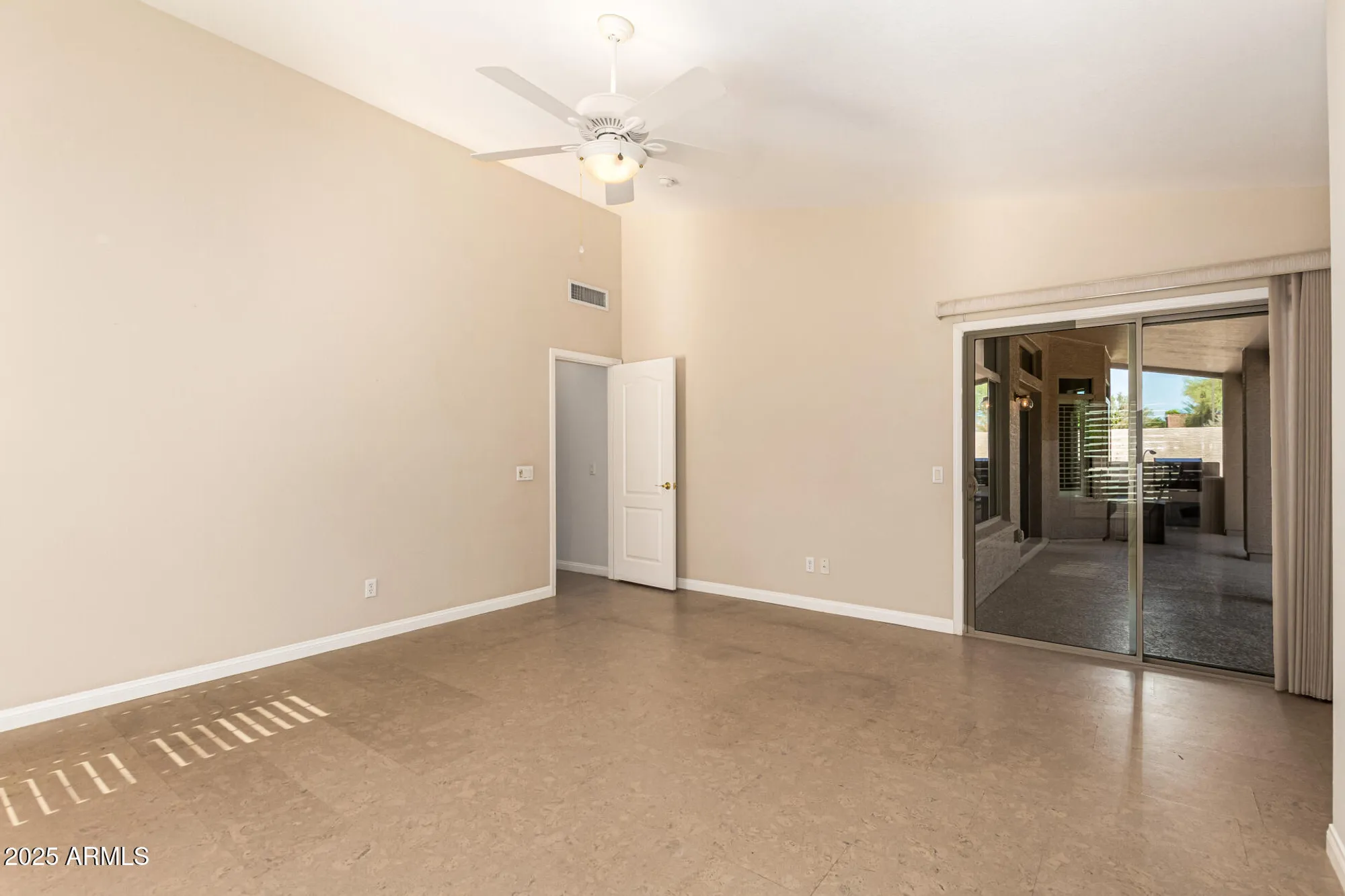 Property Slideshow image 19 of 47 | 4083 n 161st ln, Goodyear, AZ, 85395