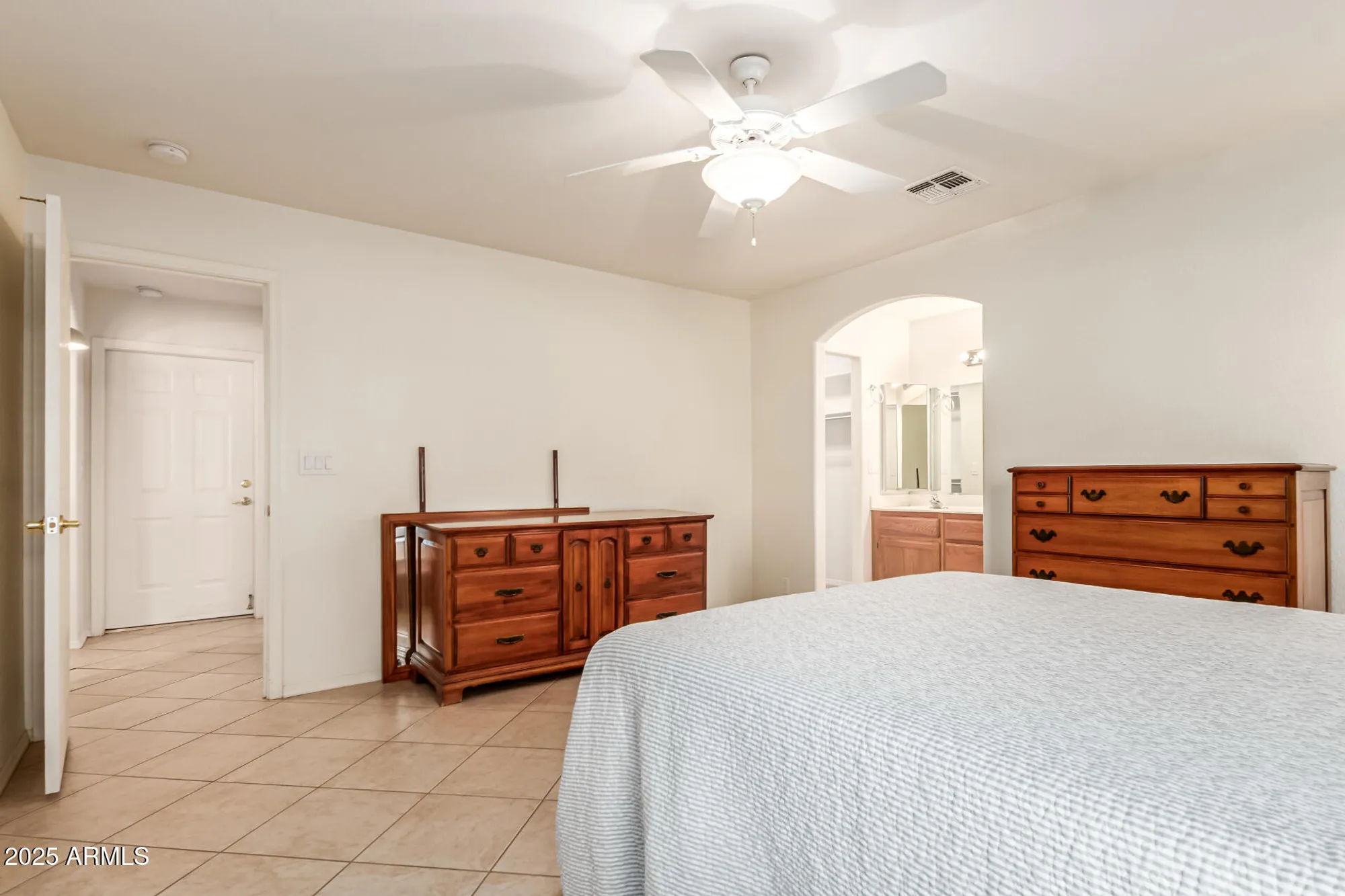Property Slideshow image 17 of 34 | 11548 e kiva ave, Mesa, AZ, 85209