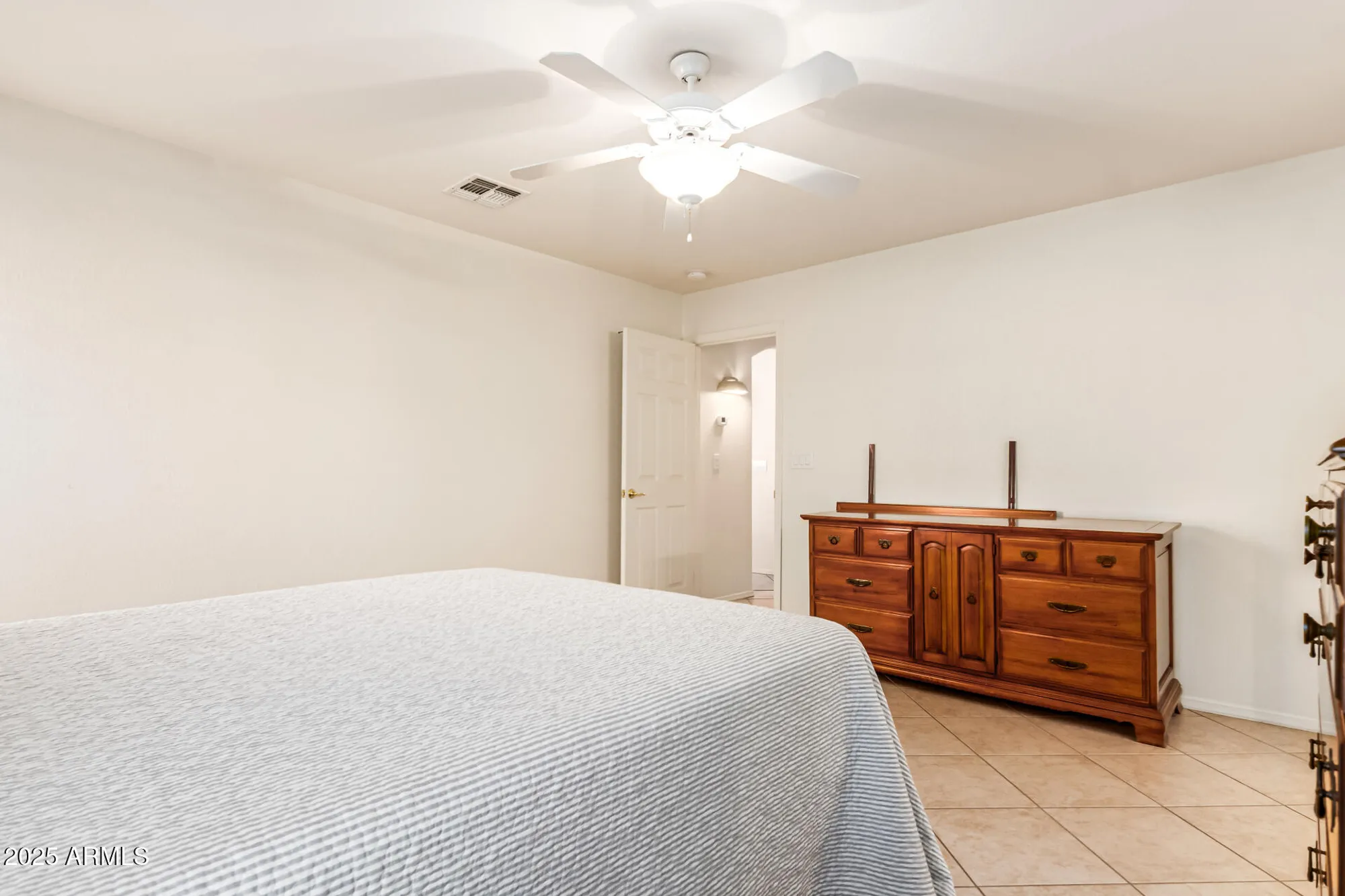 Property Slideshow image 18 of 34 | 11548 e kiva ave, Mesa, AZ, 85209