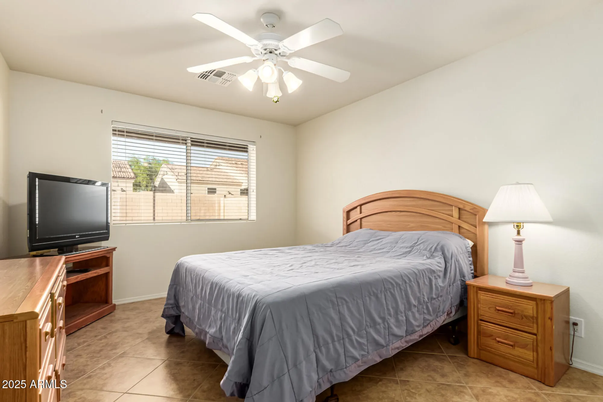 Property Slideshow image 22 of 34 | 11548 e kiva ave, Mesa, AZ, 85209