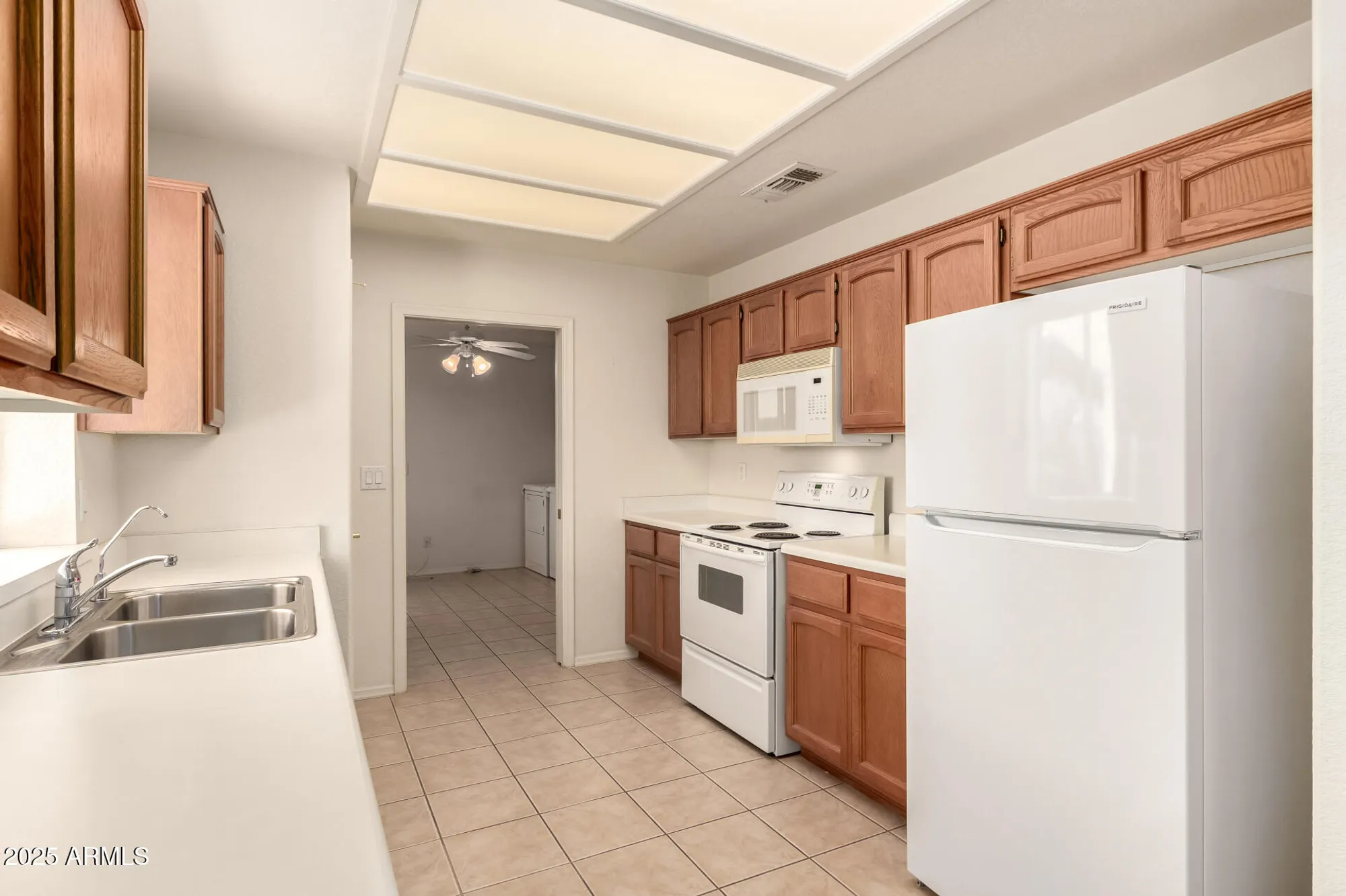 Property Slideshow image 11 of 28 | 11409 e milagro ave, Mesa, AZ, 85209